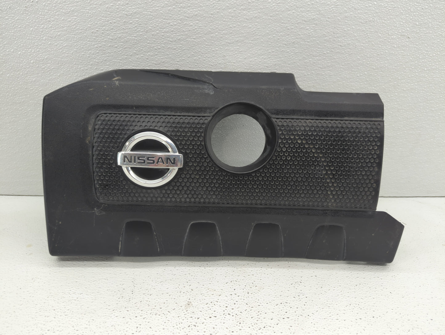 2015 Nissan Sentra Engine Cover Black - Oemusedautoparts1.com
