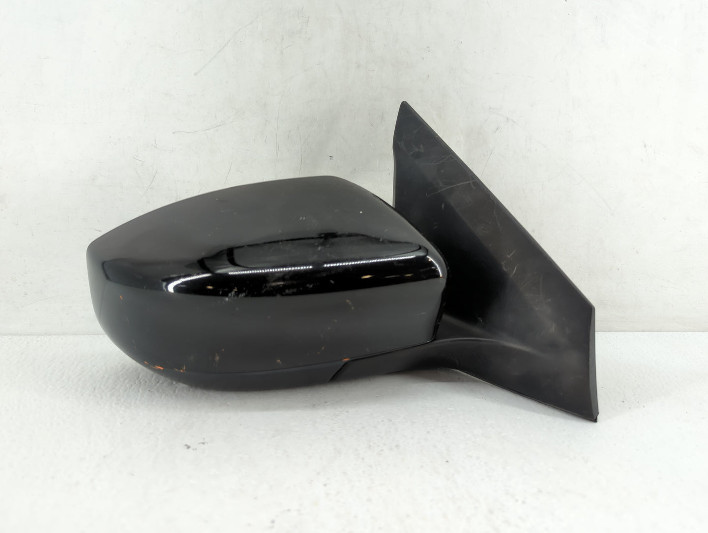 2013-2015 Nissan Sentra Passenger Side View Mirror - Right Door Mirror OEM Used - Oemusedautoparts1.com