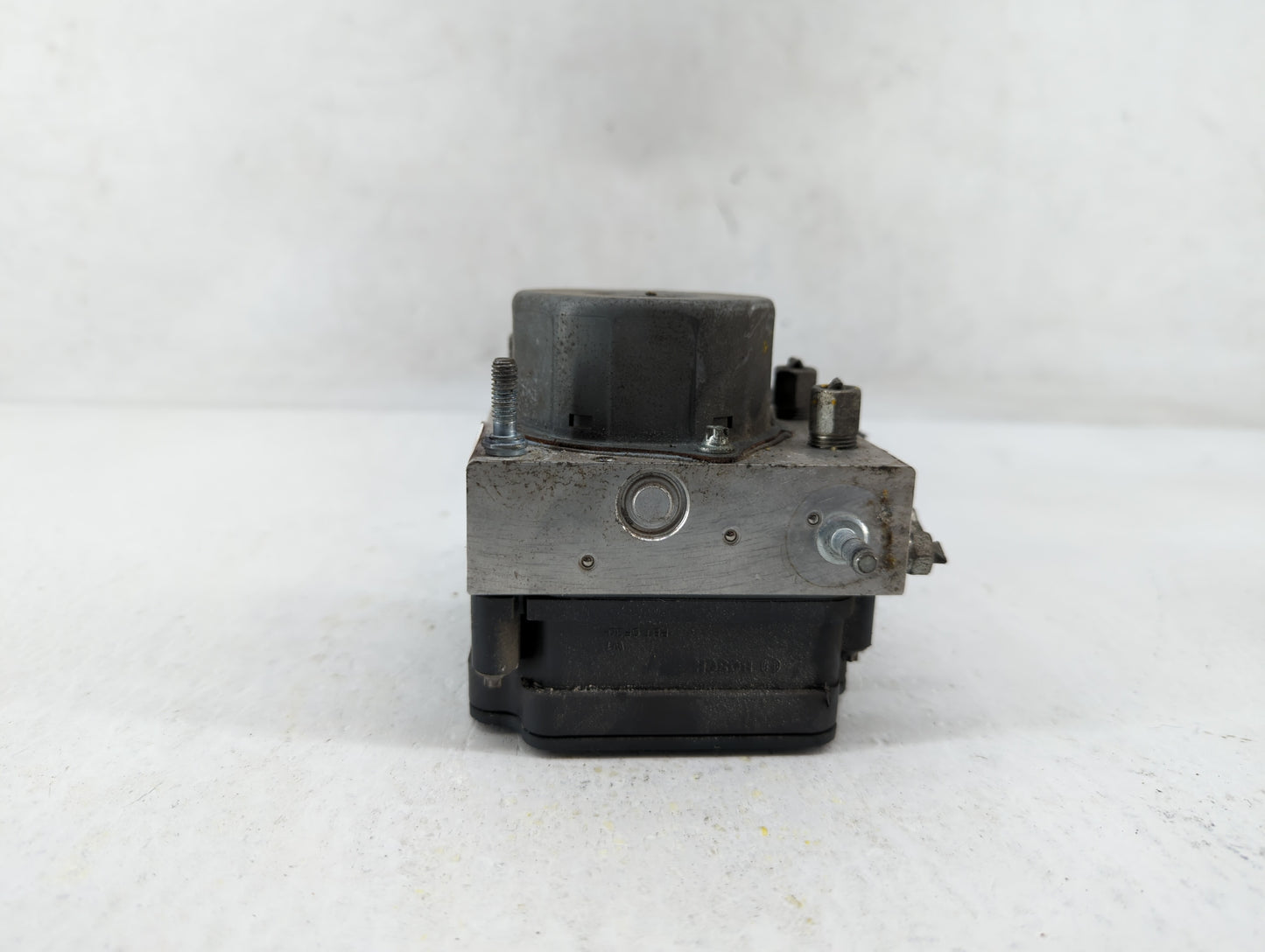 2015 Nissan Sentra ABS Pump Control Module Replacement P/N:47660 9AN2A 47660 9AN0A Fits OEM Used Auto Parts - Oemusedautopar