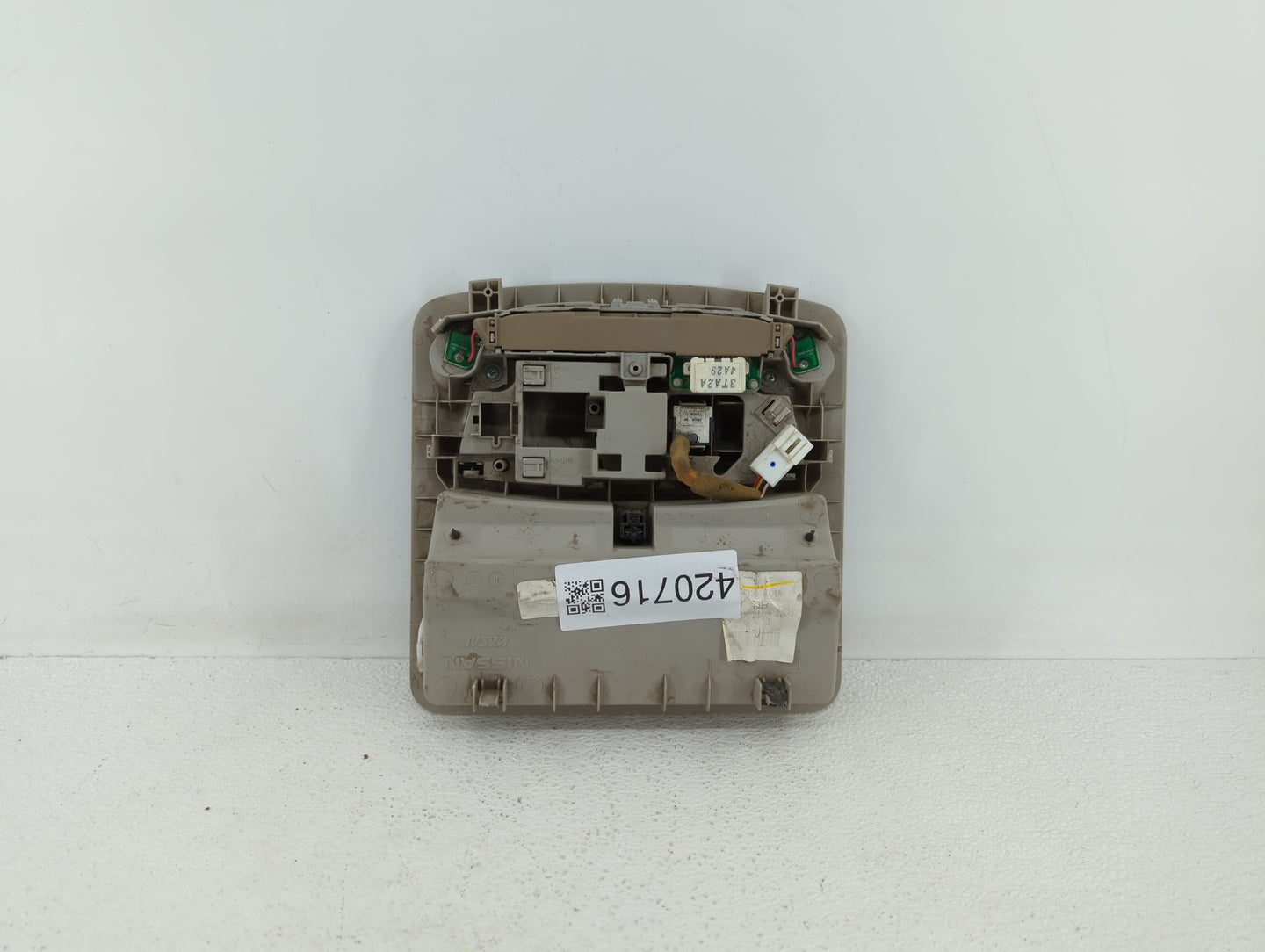 2015 Nissan Sentra Overhead Roof Console Light Beige - Oemusedautoparts1.com