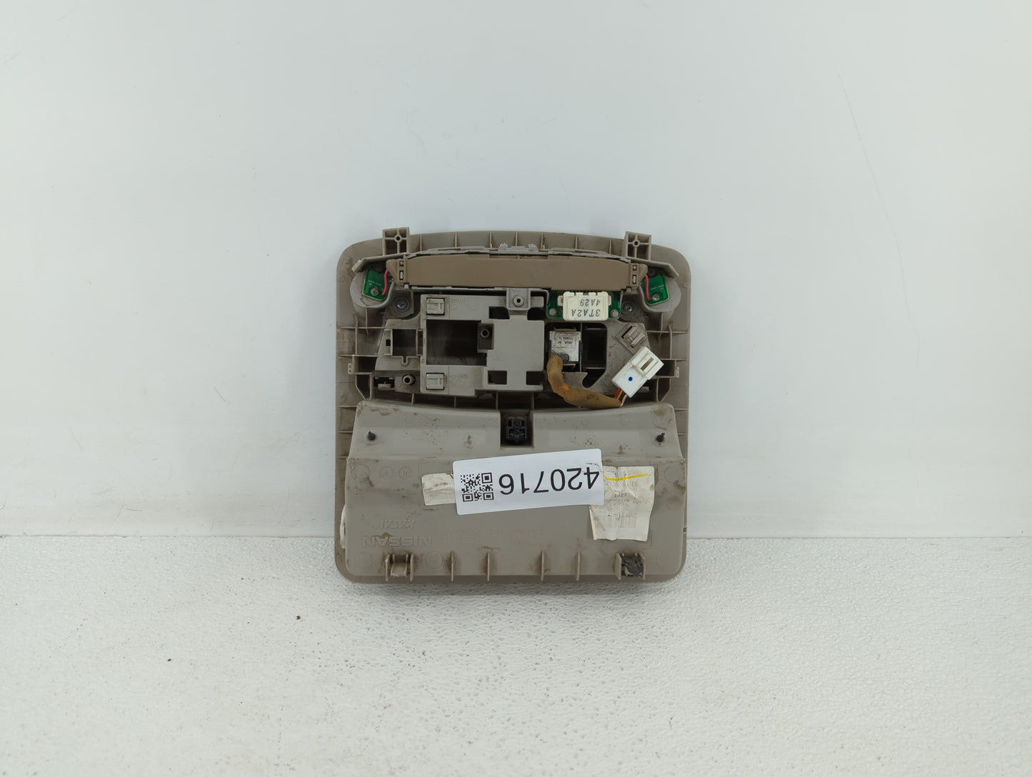 2015 Nissan Sentra Overhead Roof Console Light Beige - Oemusedautoparts1.com