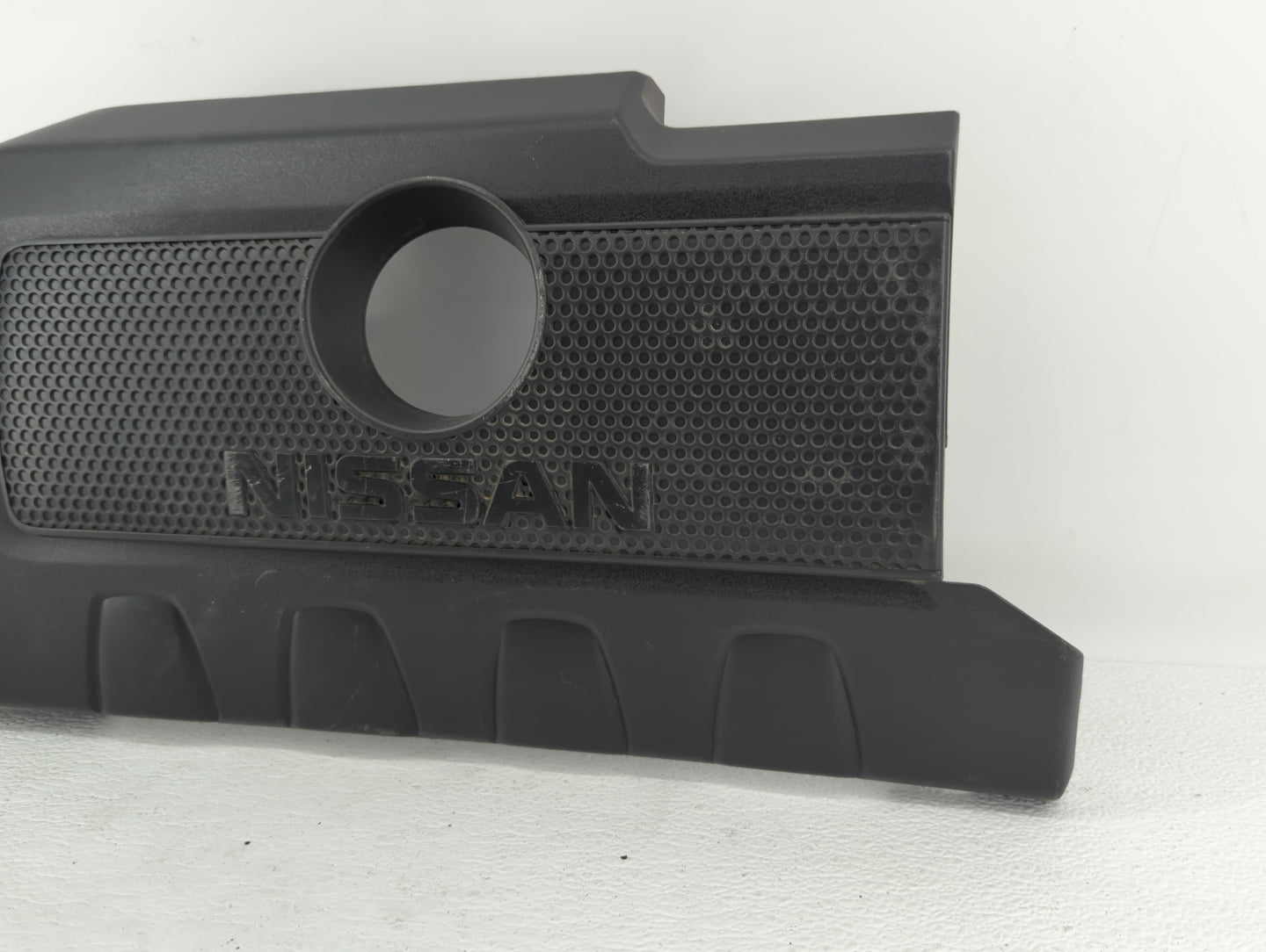 2015 Nissan Sentra Engine Cover - Oemusedautoparts1.com