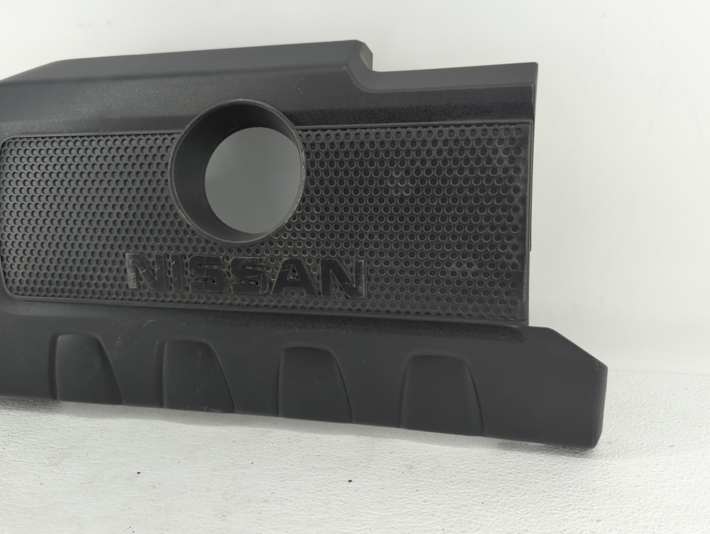 2015 Nissan Sentra Engine Cover - Oemusedautoparts1.com