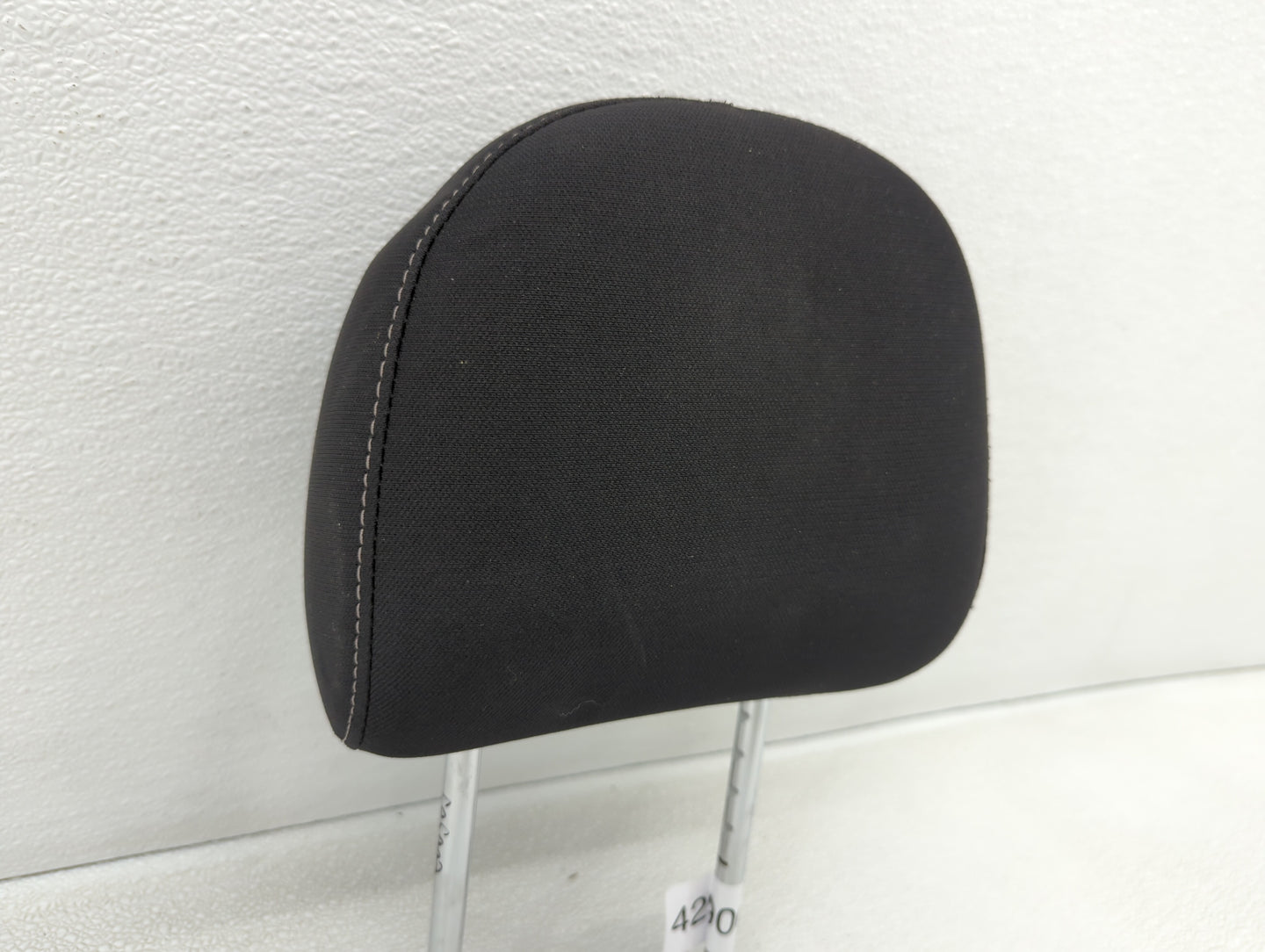 2014-2015 Nissan Sentra Headrest Head Rest Front Driver Passenger Seat Fits Fits 2014 2015 OEM Used Auto Parts - Oemusedauto