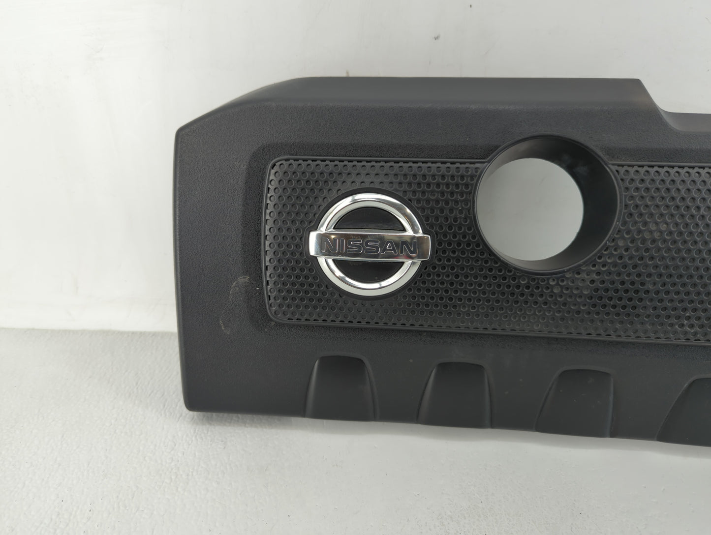 2015 Nissan Sentra Engine Cover - Oemusedautoparts1.com