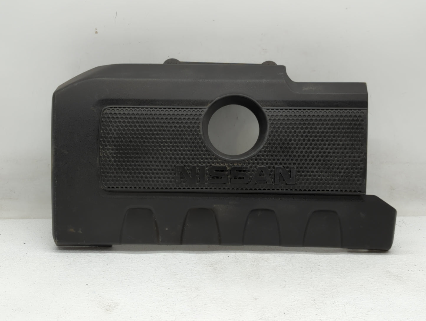 2015 Nissan Sentra Engine Cover - Oemusedautoparts1.com