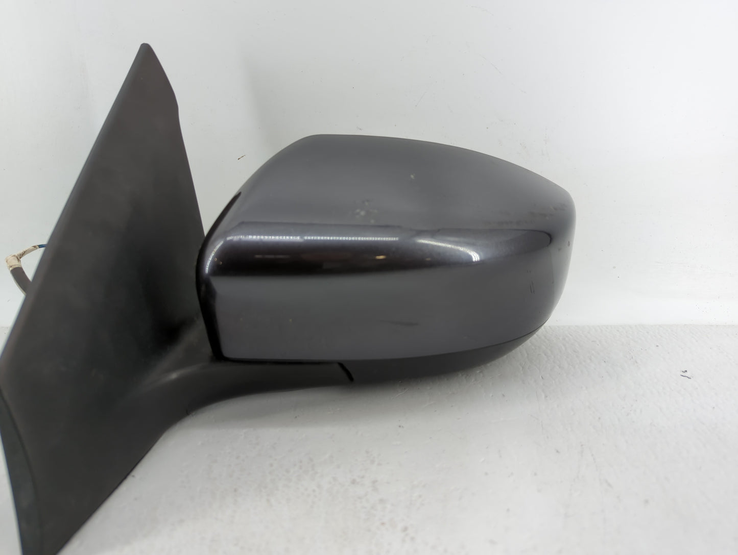 2013-2015 Nissan Sentra Driver Side View Mirror - Left Door Mirror OEM Used - Oemusedautoparts1.com