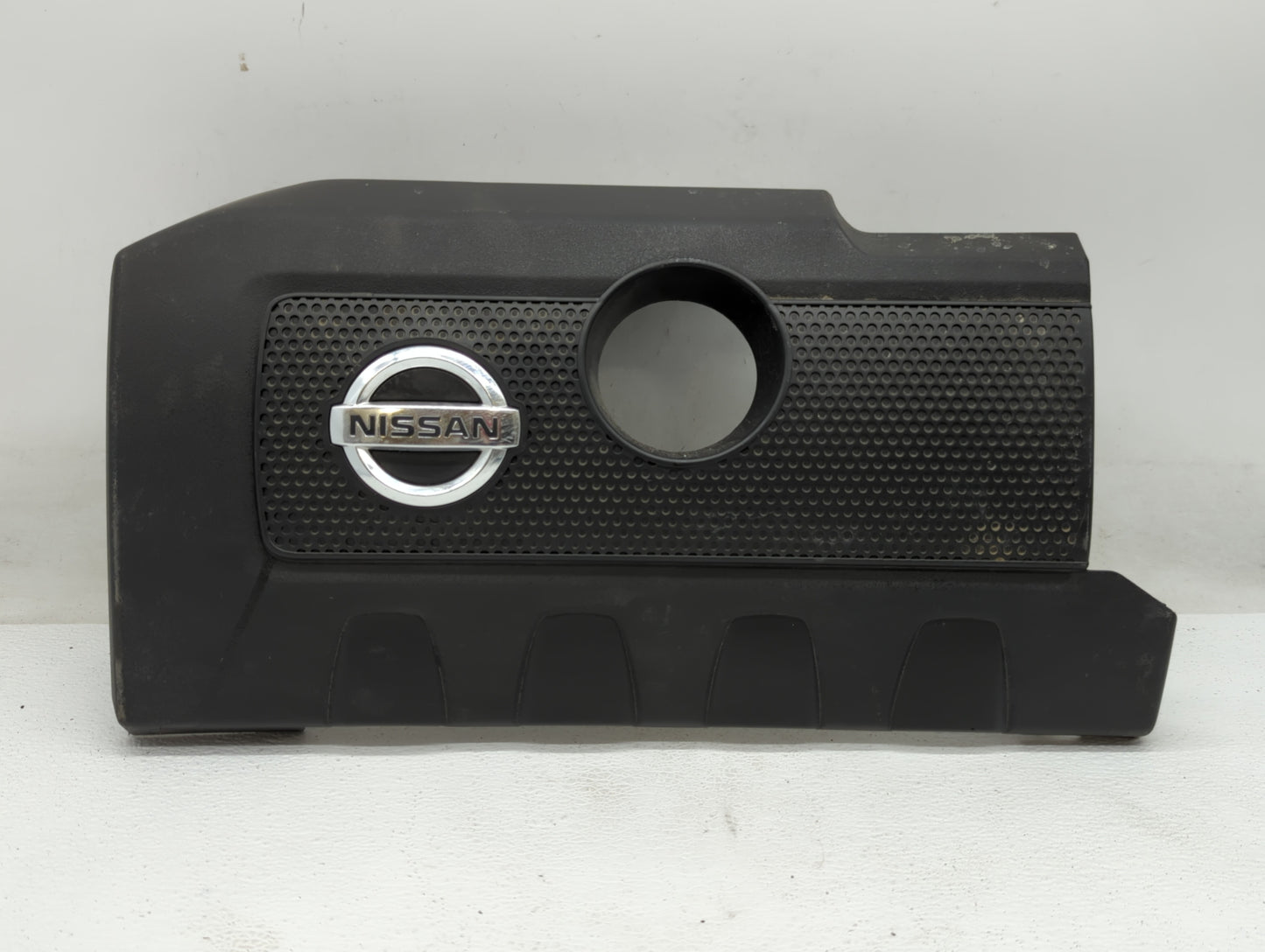 2015 Nissan Sentra Engine Cover - Oemusedautoparts1.com