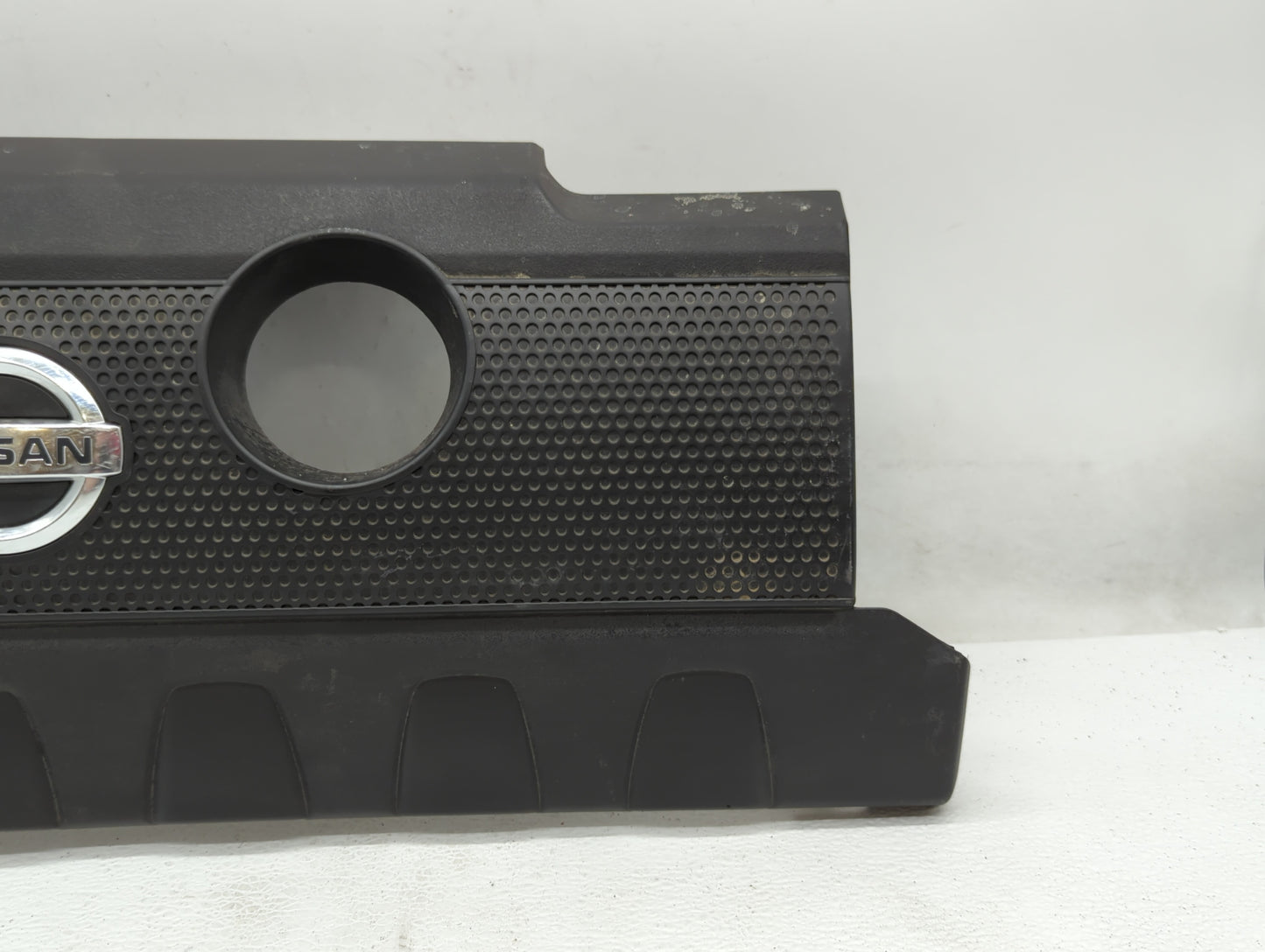 2015 Nissan Sentra Engine Cover - Oemusedautoparts1.com