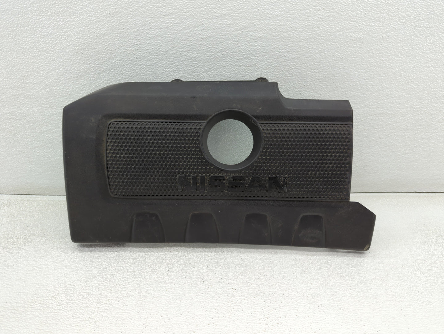 2015 Nissan Sentra Engine Cover - Oemusedautoparts1.com