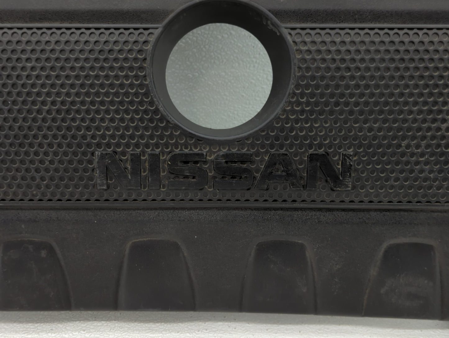 2015 Nissan Sentra Engine Cover - Oemusedautoparts1.com