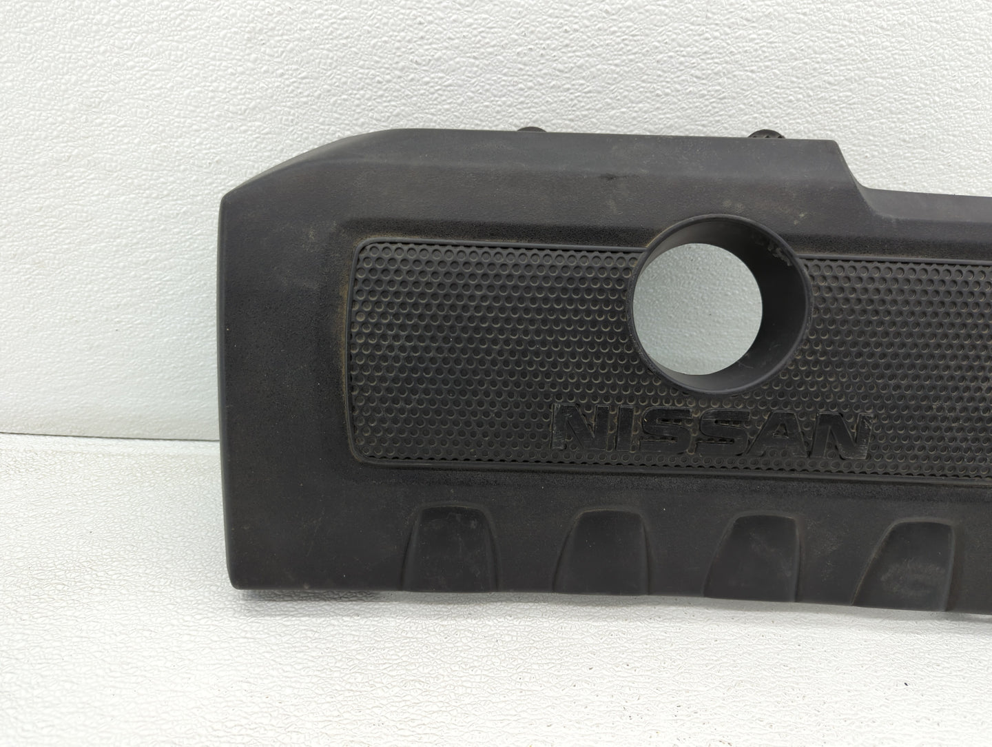 2015 Nissan Sentra Engine Cover - Oemusedautoparts1.com