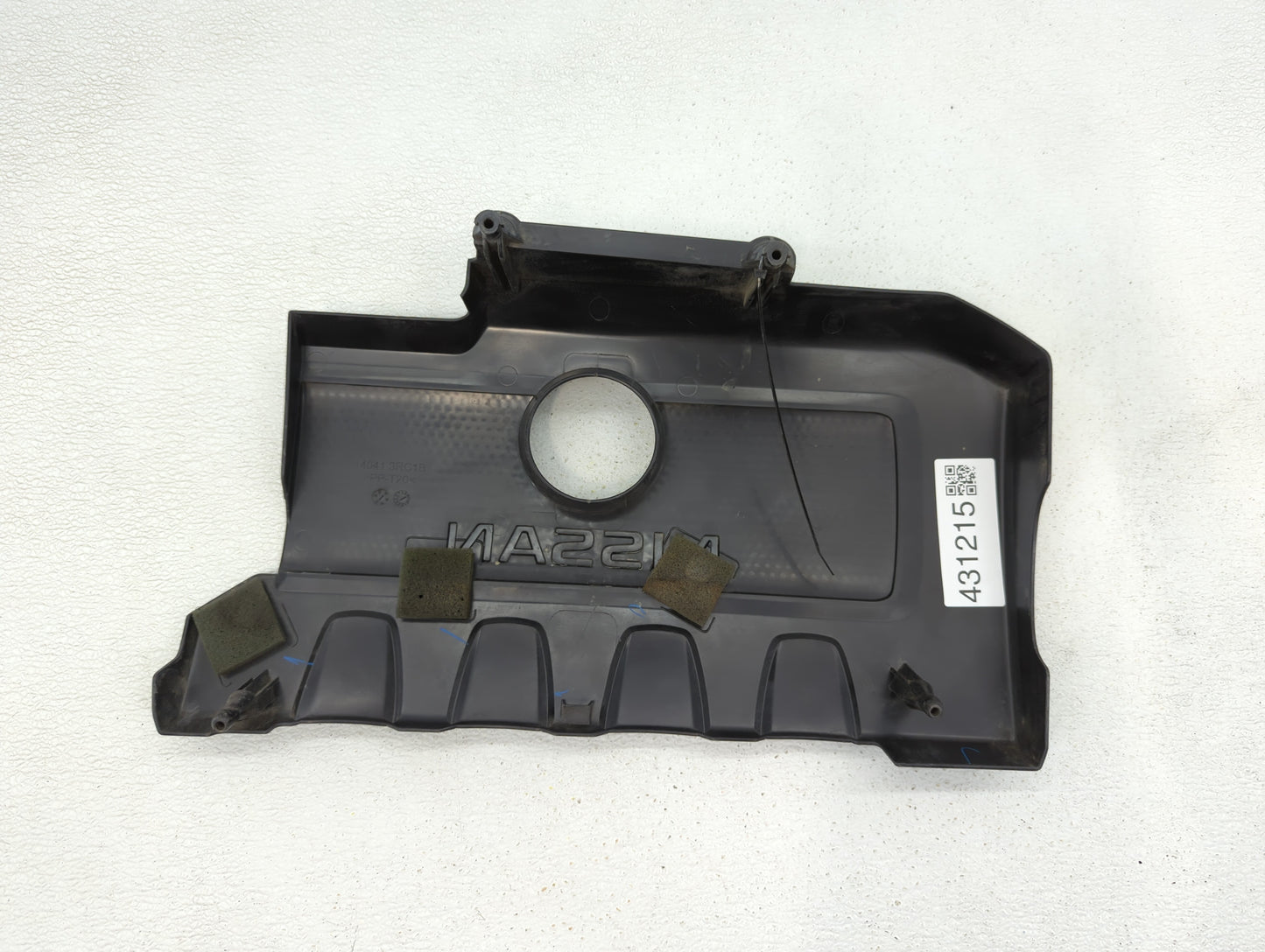 2015 Nissan Sentra Engine Cover - Oemusedautoparts1.com