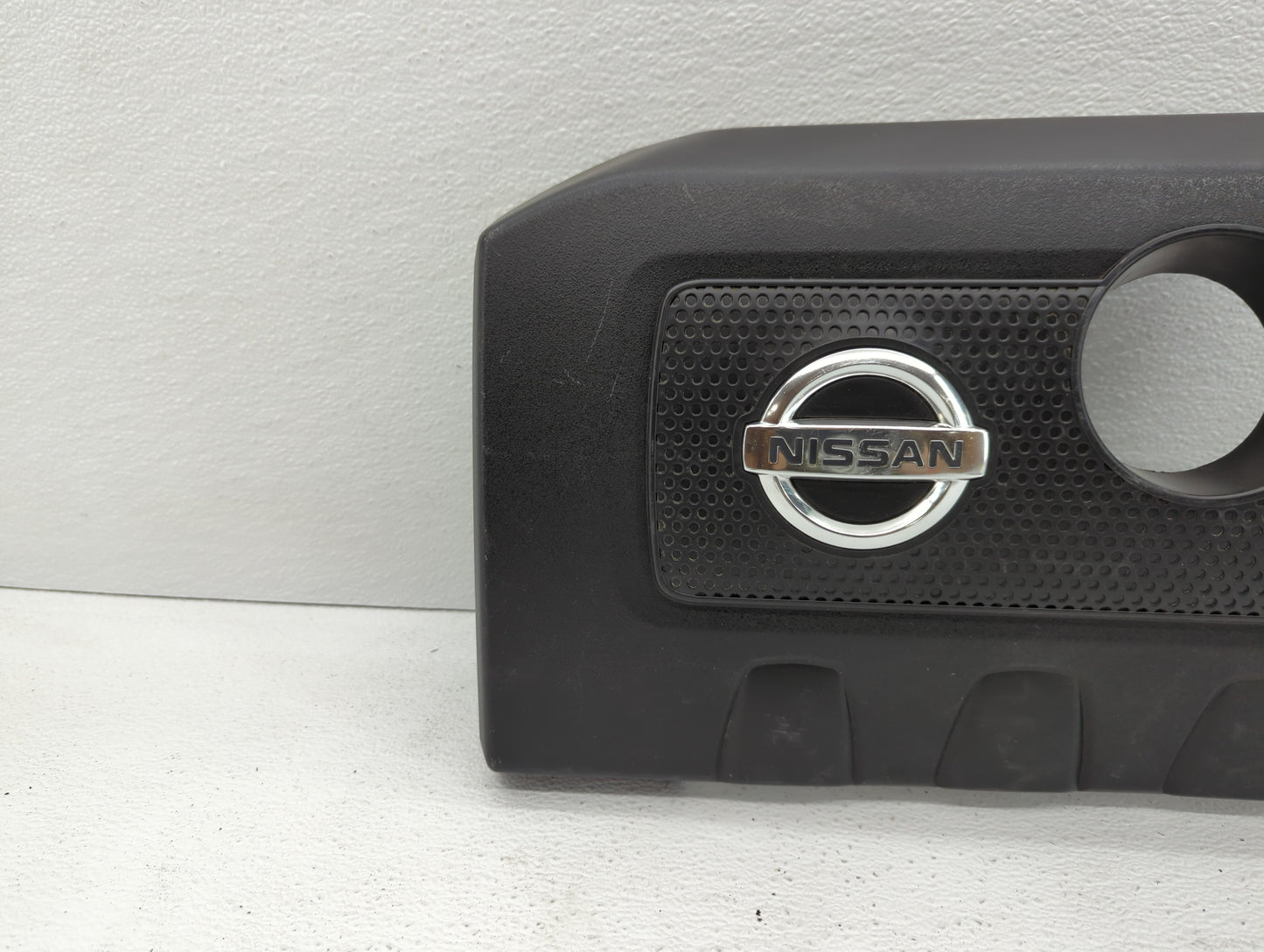 2015 Nissan Sentra Engine Cover - Oemusedautoparts1.com
