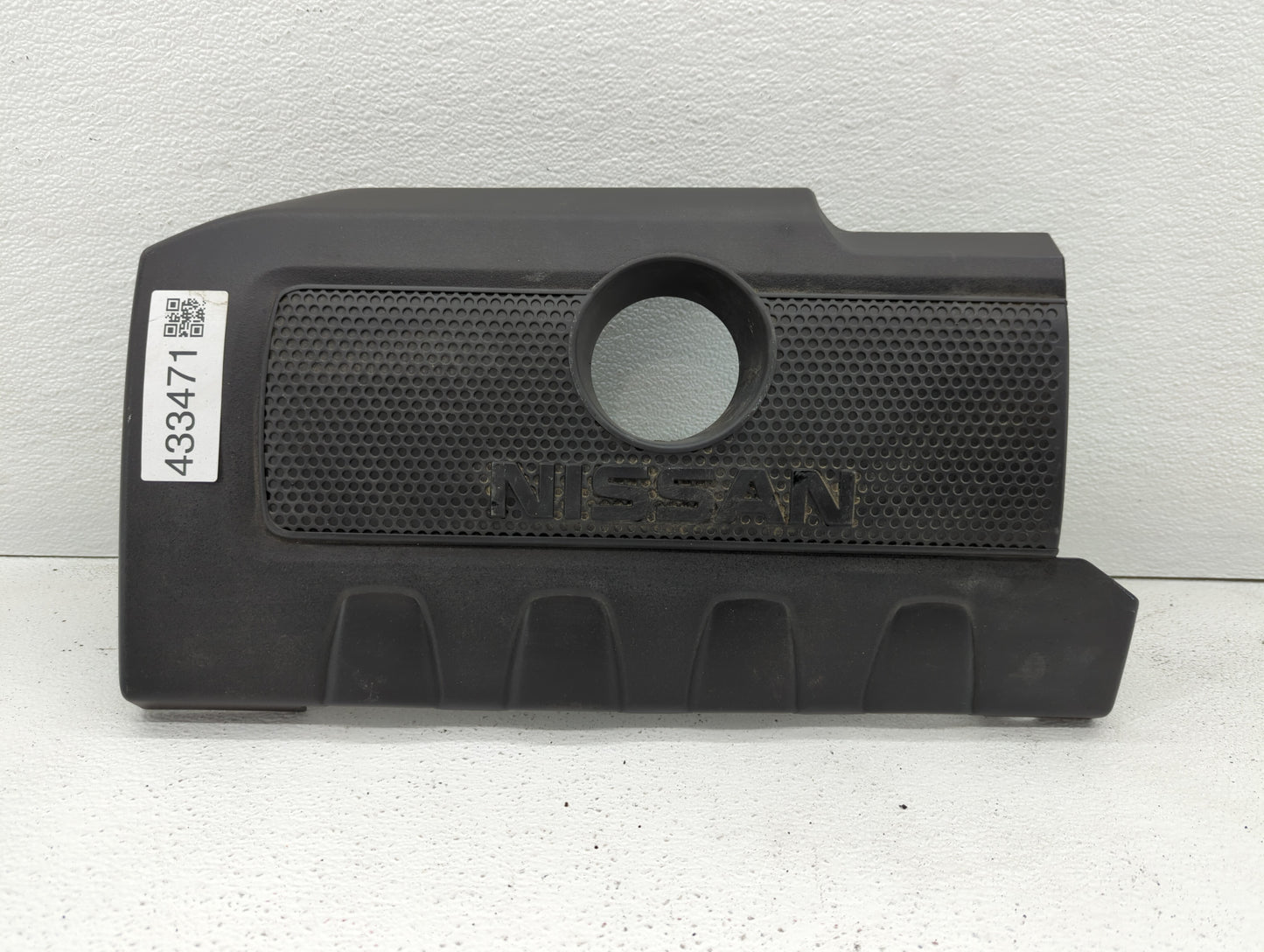 2015 Nissan Sentra Engine Cover - Oemusedautoparts1.com