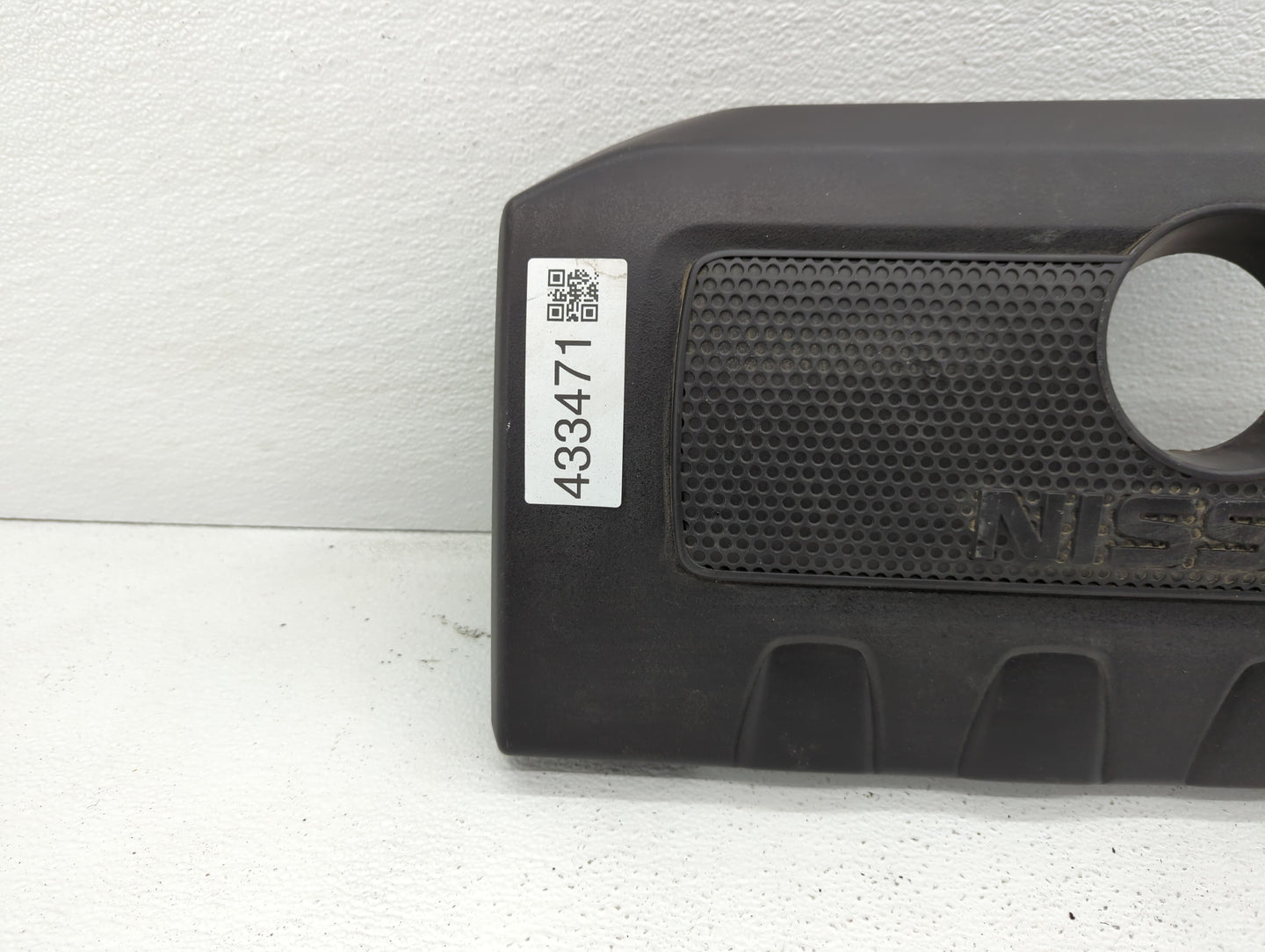2015 Nissan Sentra Engine Cover - Oemusedautoparts1.com