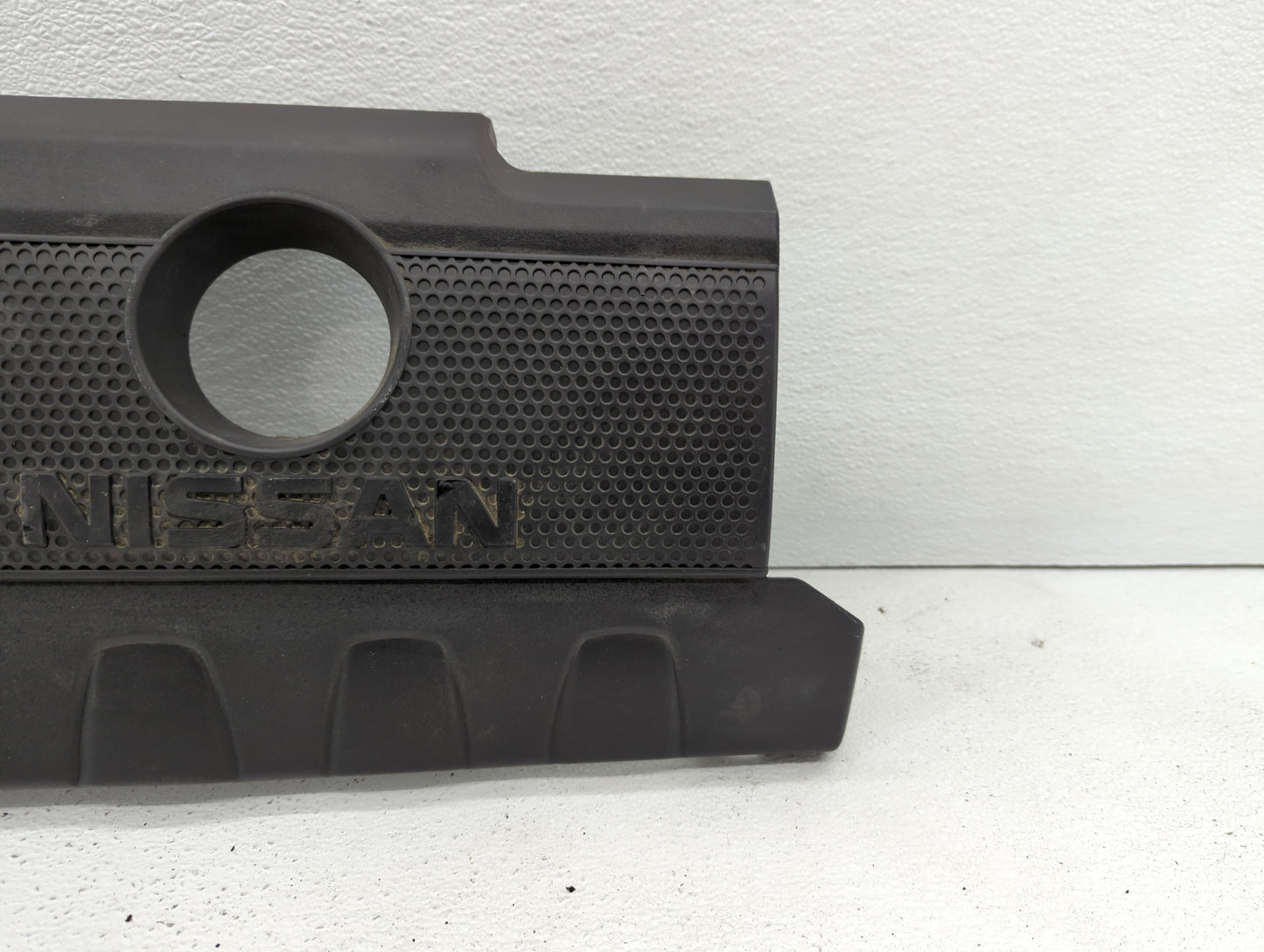 2015 Nissan Sentra Engine Cover - Oemusedautoparts1.com