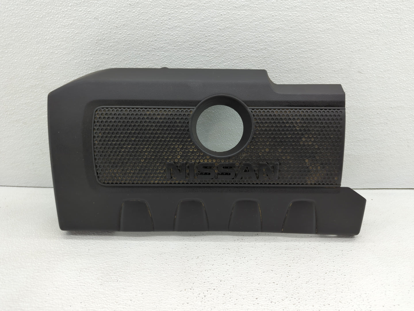 2015 Nissan Sentra Engine Cover - Oemusedautoparts1.com