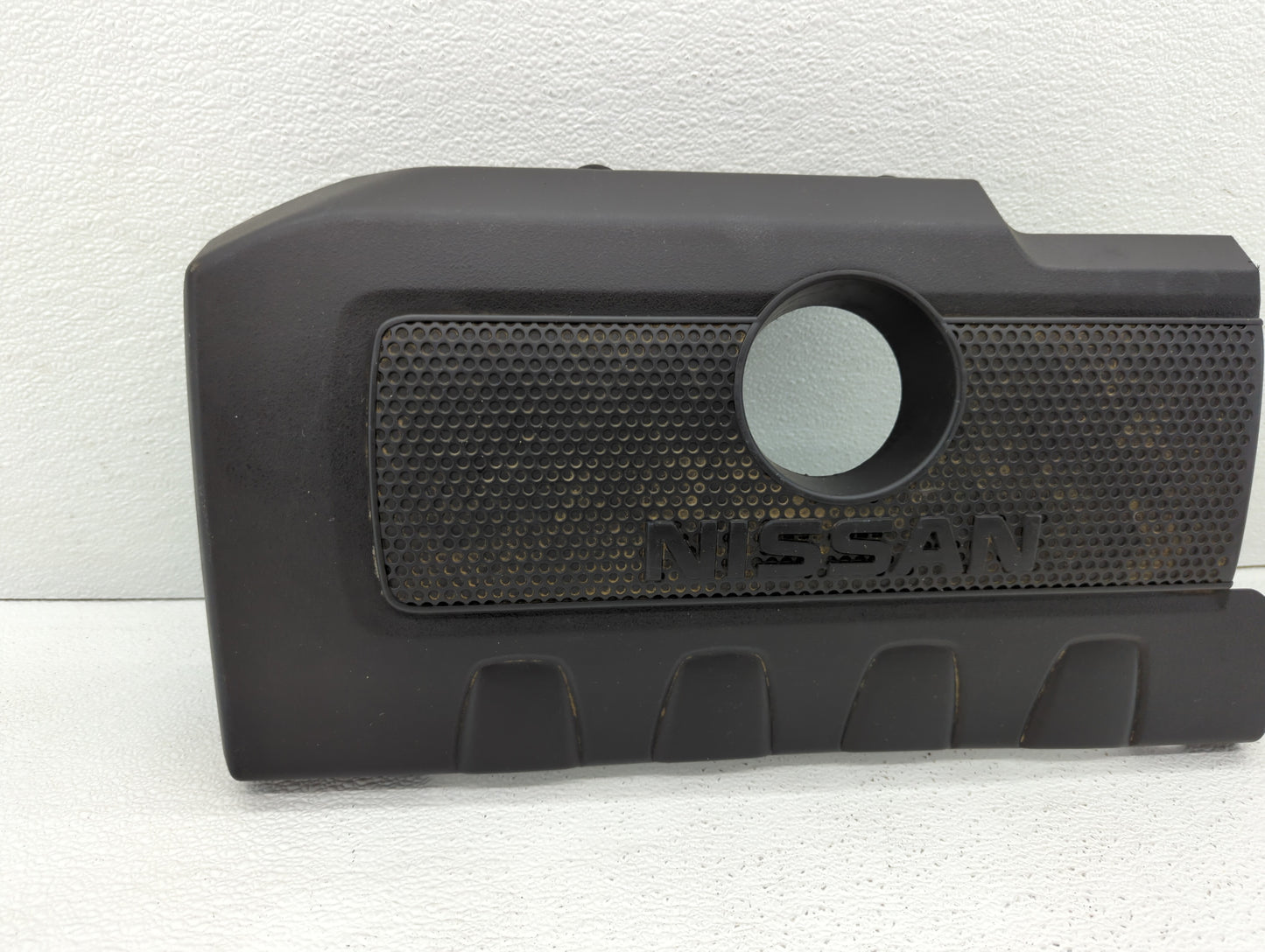 2015 Nissan Sentra Engine Cover - Oemusedautoparts1.com