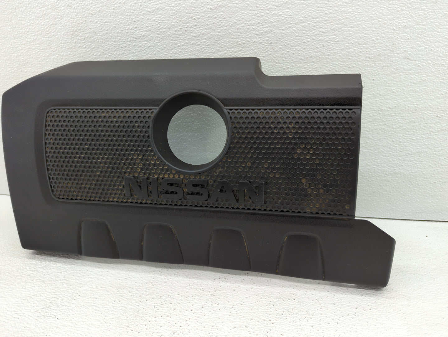 2015 Nissan Sentra Engine Cover - Oemusedautoparts1.com