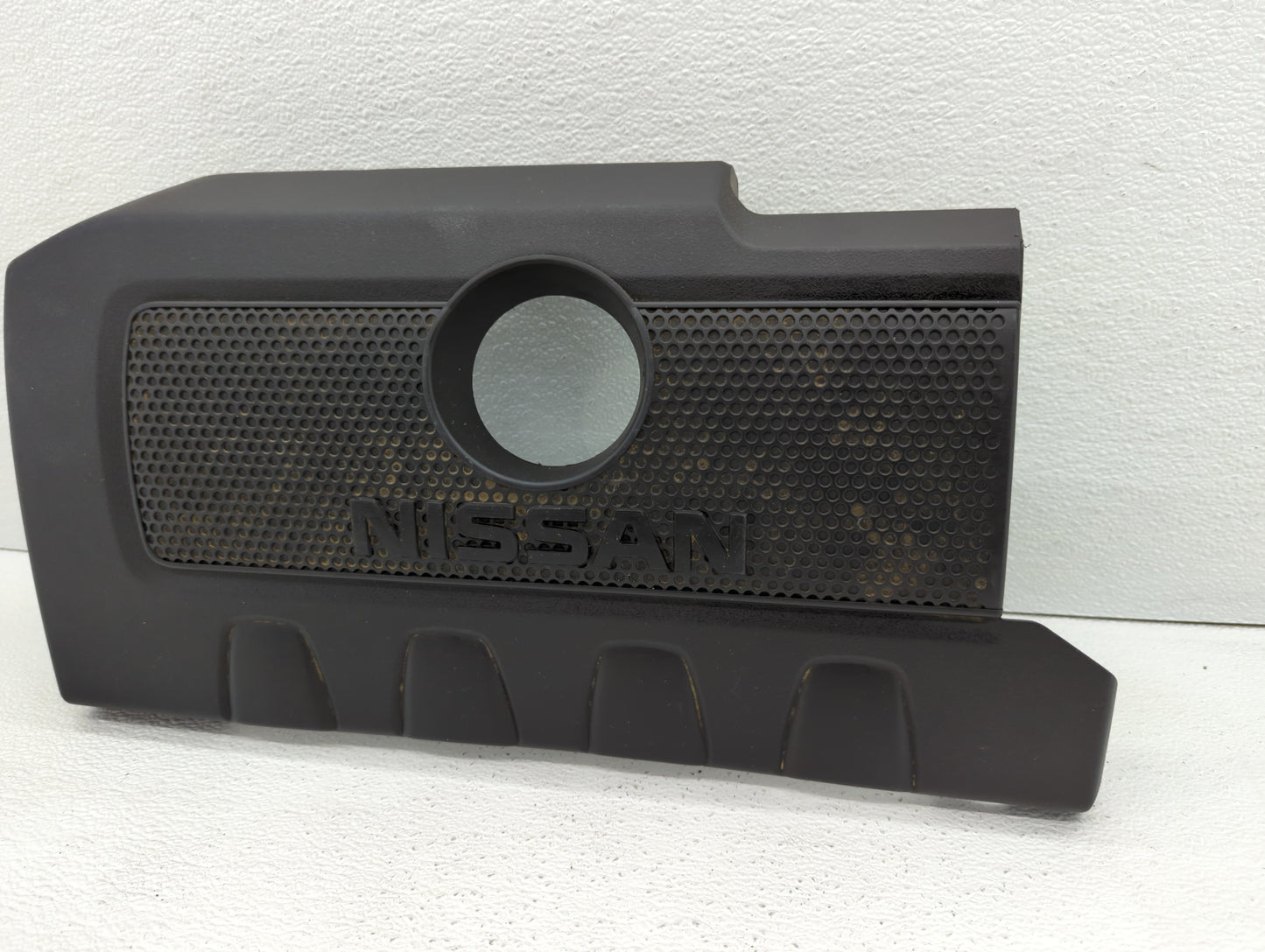 2015 Nissan Sentra Engine Cover - Oemusedautoparts1.com