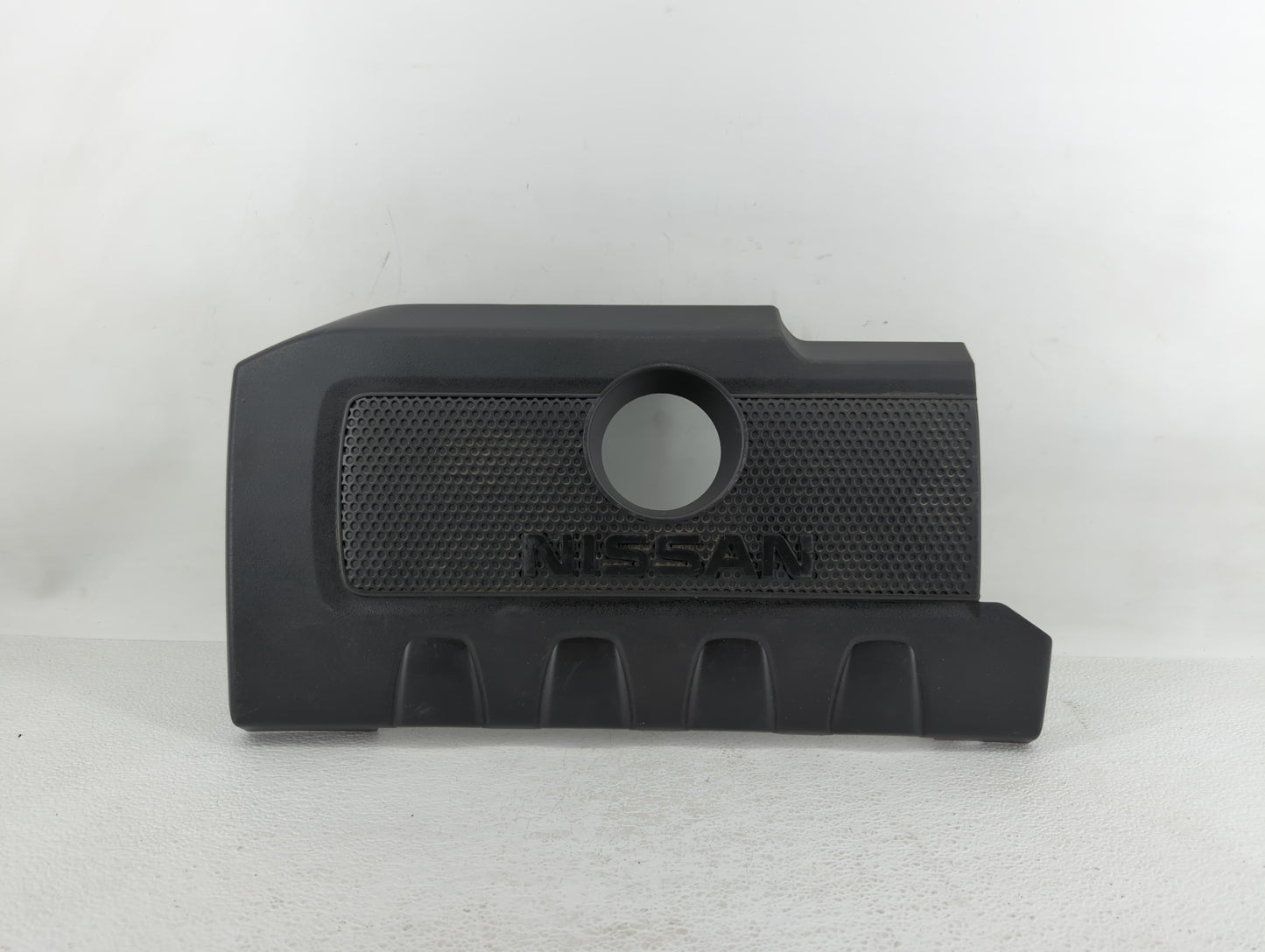 2015 Nissan Sentra Engine Cover - Oemusedautoparts1.com