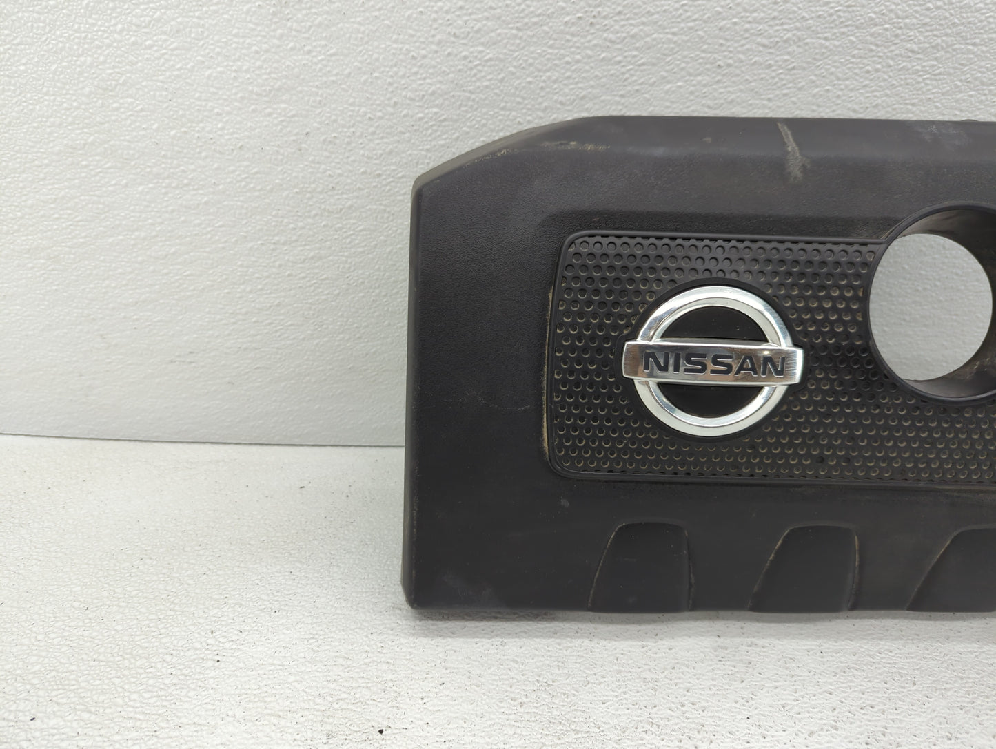 2015 Nissan Sentra Engine Cover - Oemusedautoparts1.com