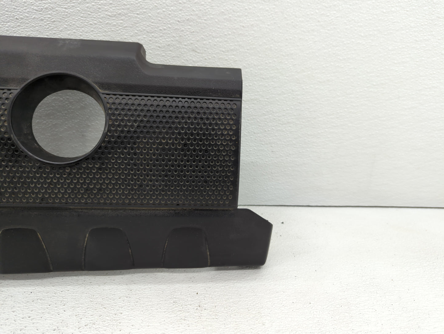 2015 Nissan Sentra Engine Cover - Oemusedautoparts1.com