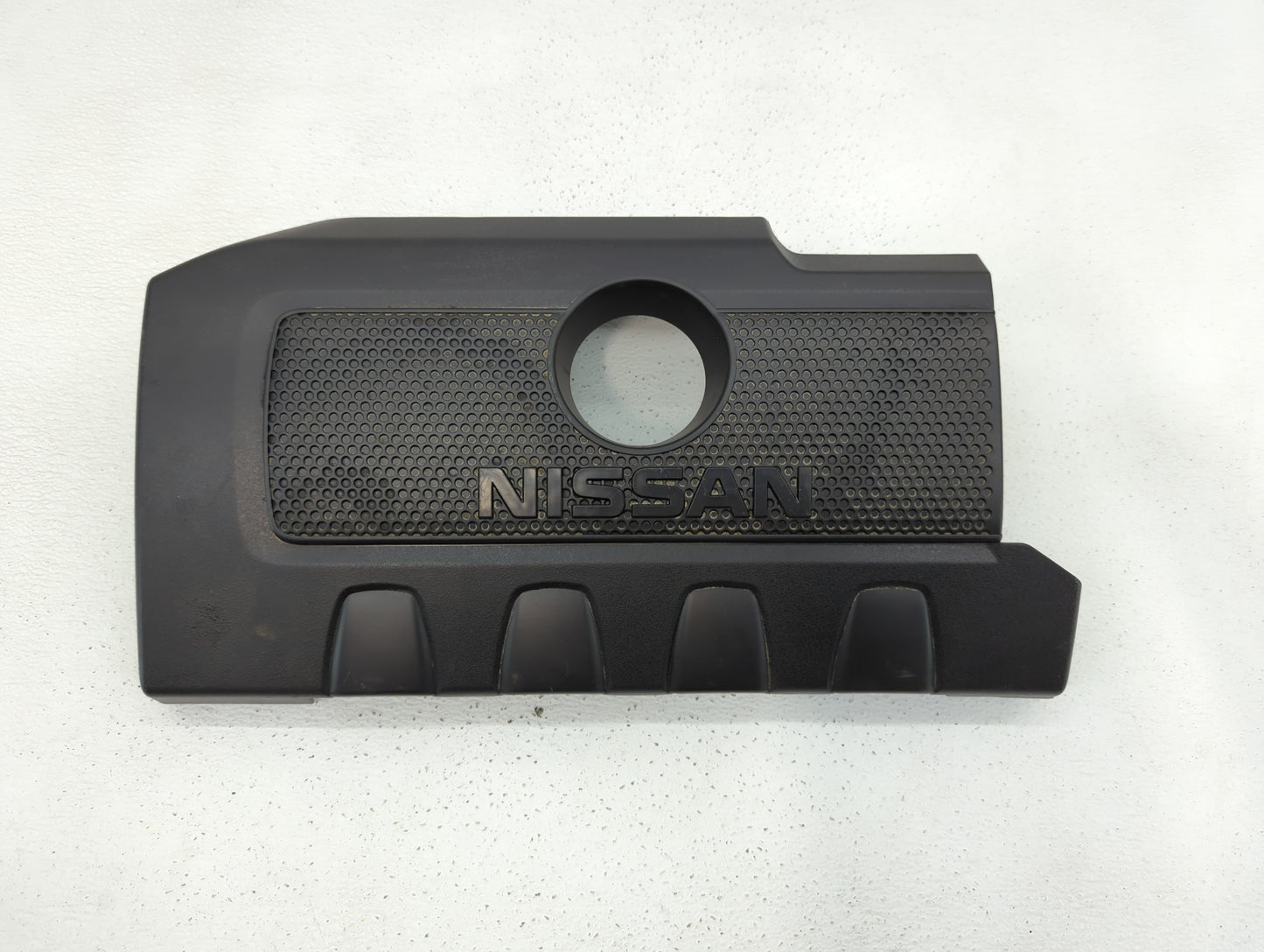 2015 Nissan Sentra Engine Cover - Oemusedautoparts1.com