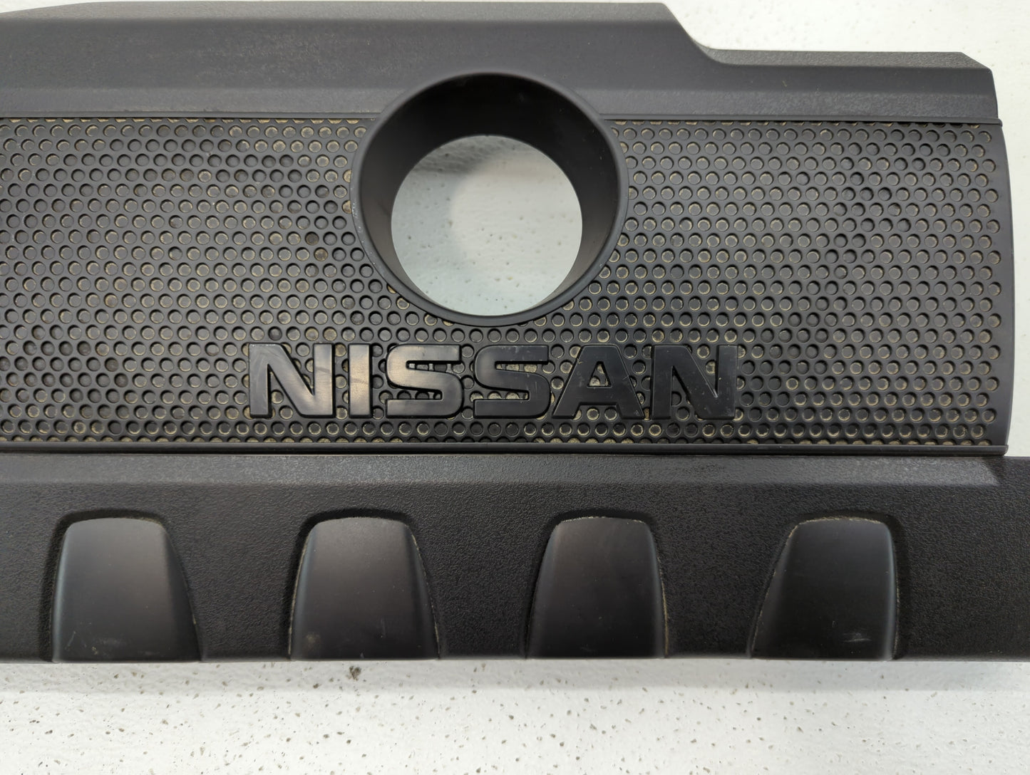 2015 Nissan Sentra Engine Cover - Oemusedautoparts1.com