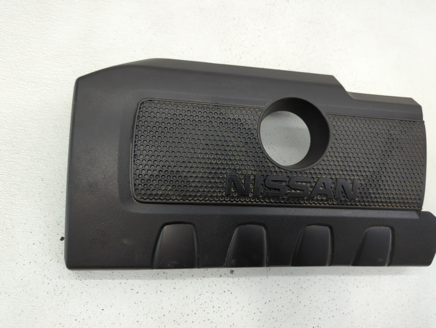 2015 Nissan Sentra Engine Cover - Oemusedautoparts1.com
