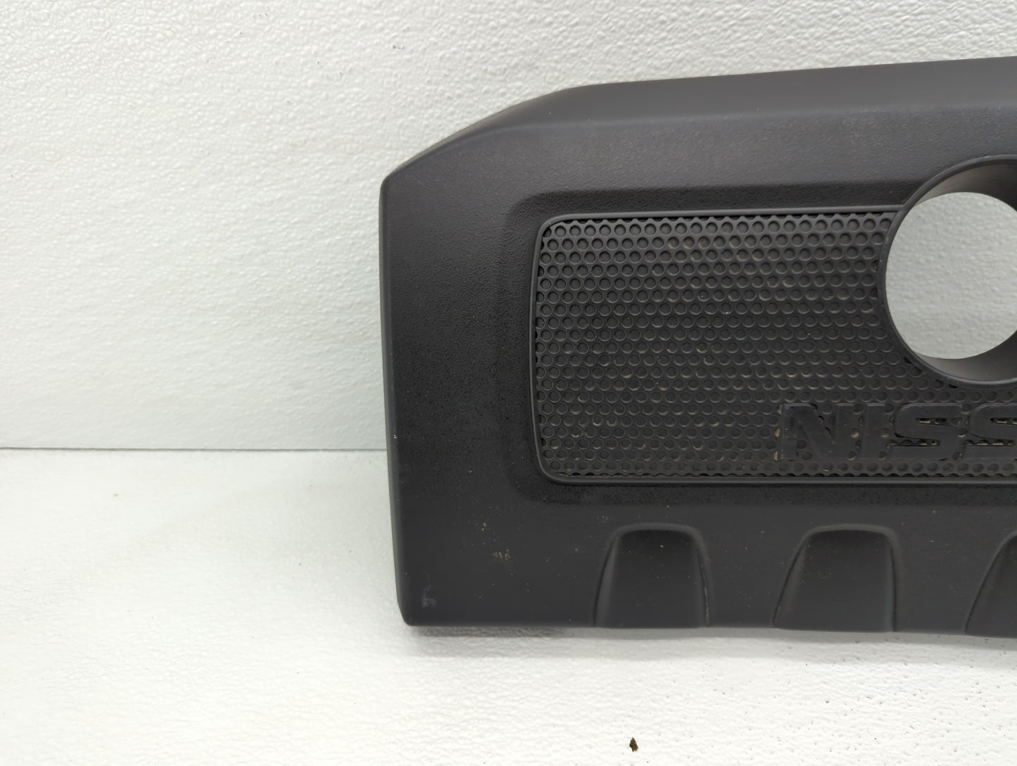 2015 Nissan Sentra Engine Cover - Oemusedautoparts1.com