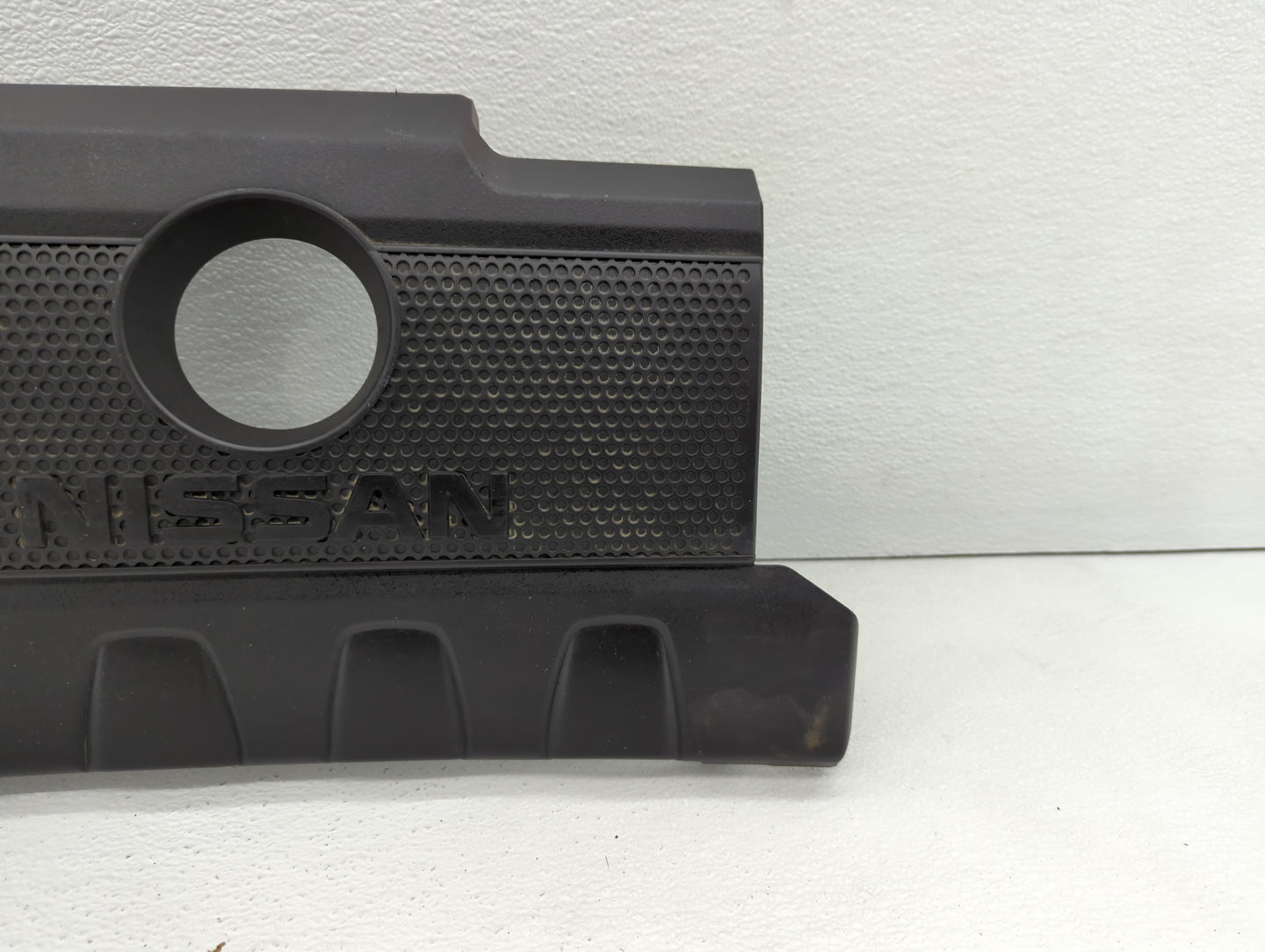 2015 Nissan Sentra Engine Cover - Oemusedautoparts1.com