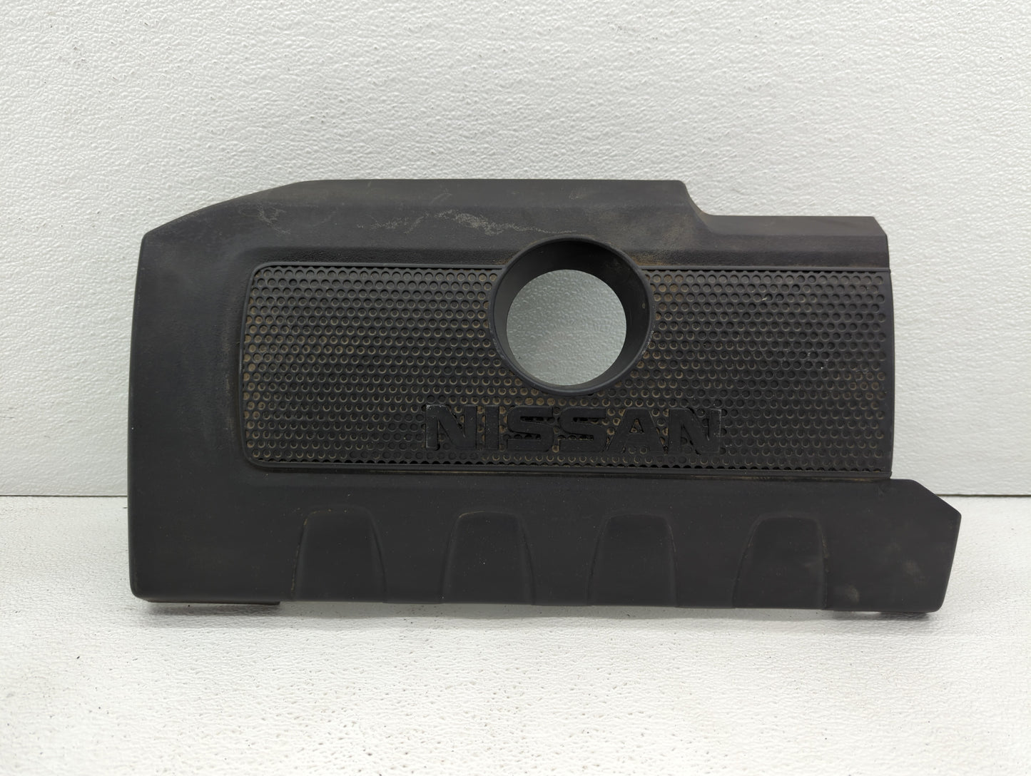 2015 Nissan Sentra Engine Cover - Oemusedautoparts1.com