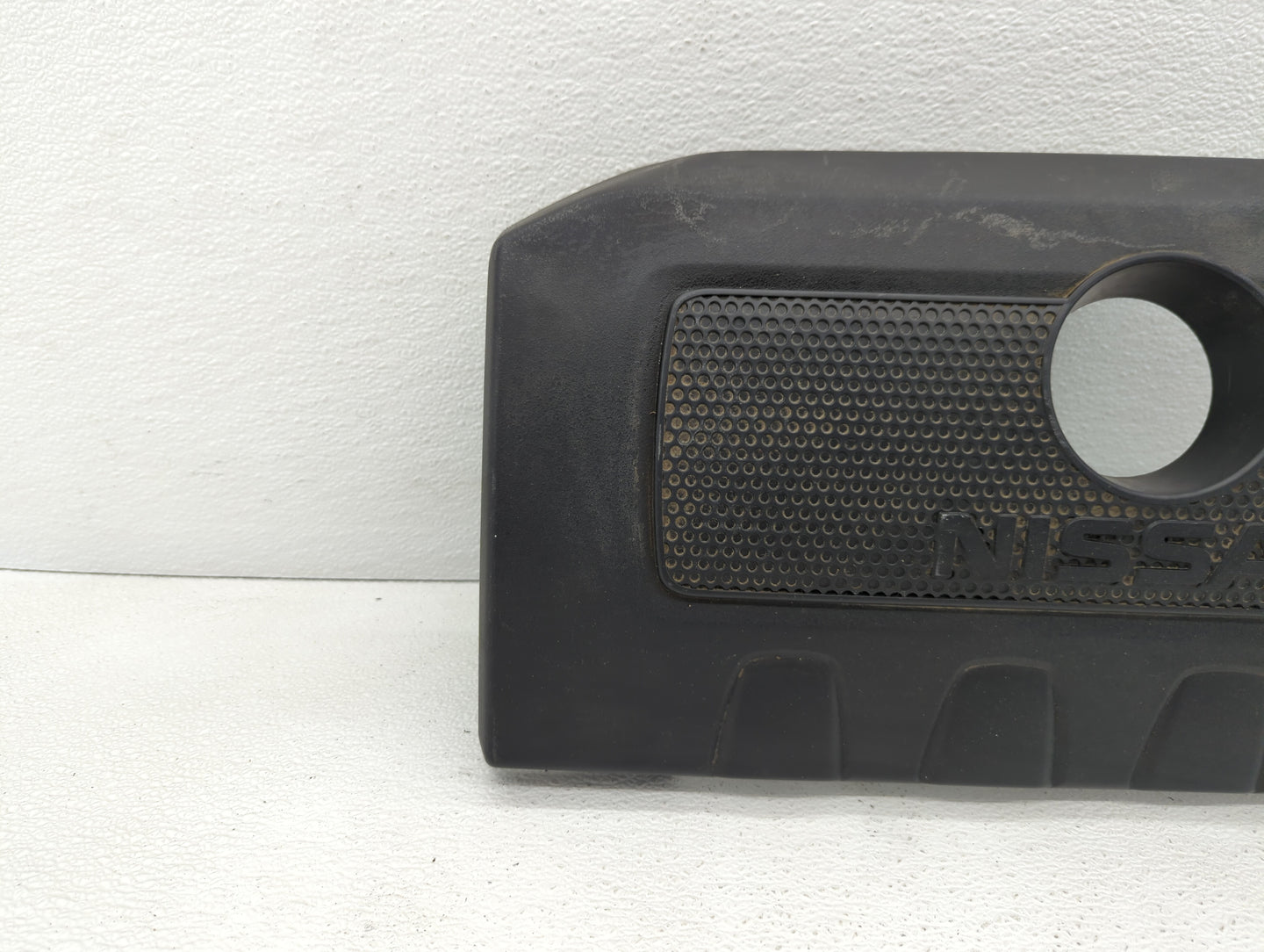 2015 Nissan Sentra Engine Cover - Oemusedautoparts1.com