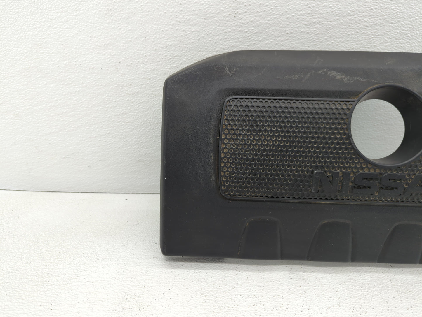 2015 Nissan Sentra Engine Cover - Oemusedautoparts1.com