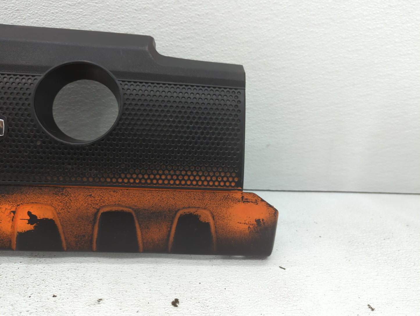2015 Nissan Sentra Engine Cover - Oemusedautoparts1.com