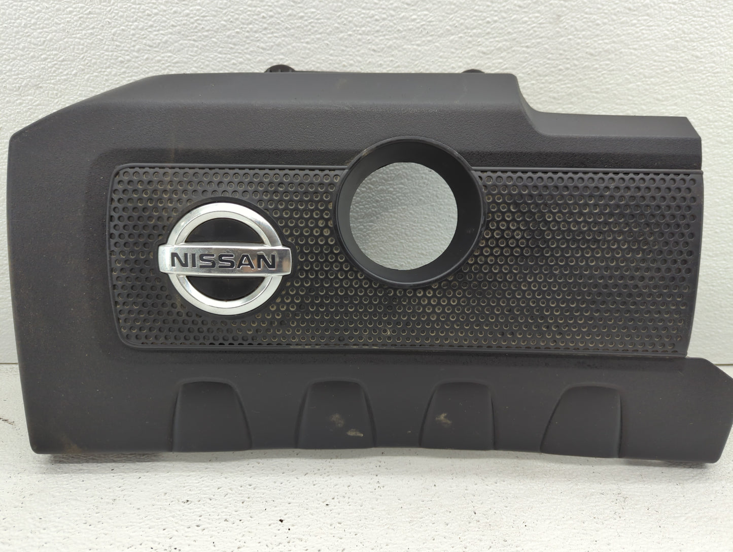 2015 Nissan Sentra Engine Cover - Oemusedautoparts1.com