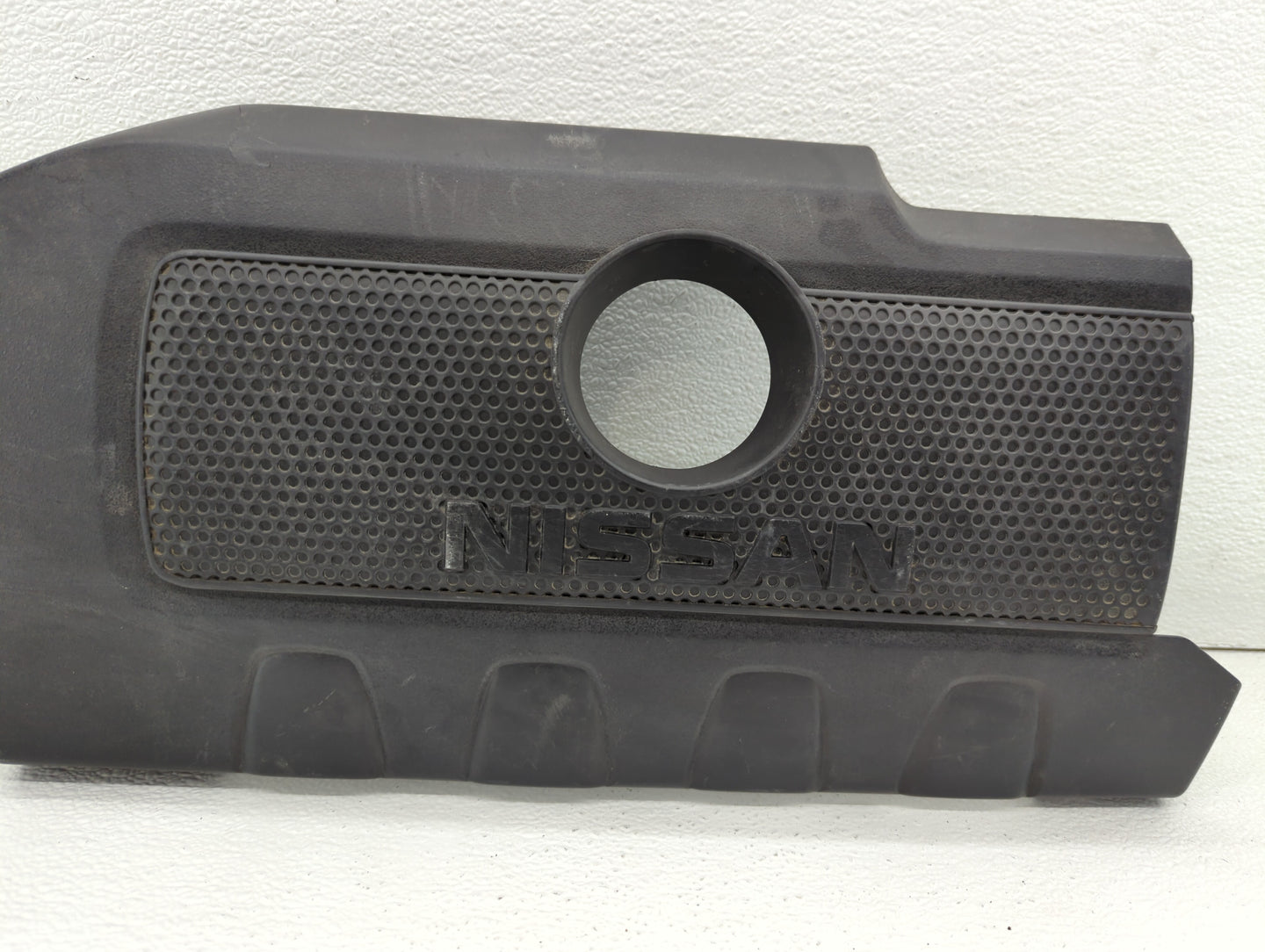 2015 Nissan Sentra Engine Cover - Oemusedautoparts1.com