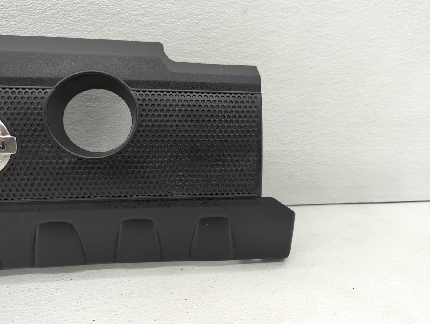 2015 Nissan Sentra Engine Cover - Oemusedautoparts1.com