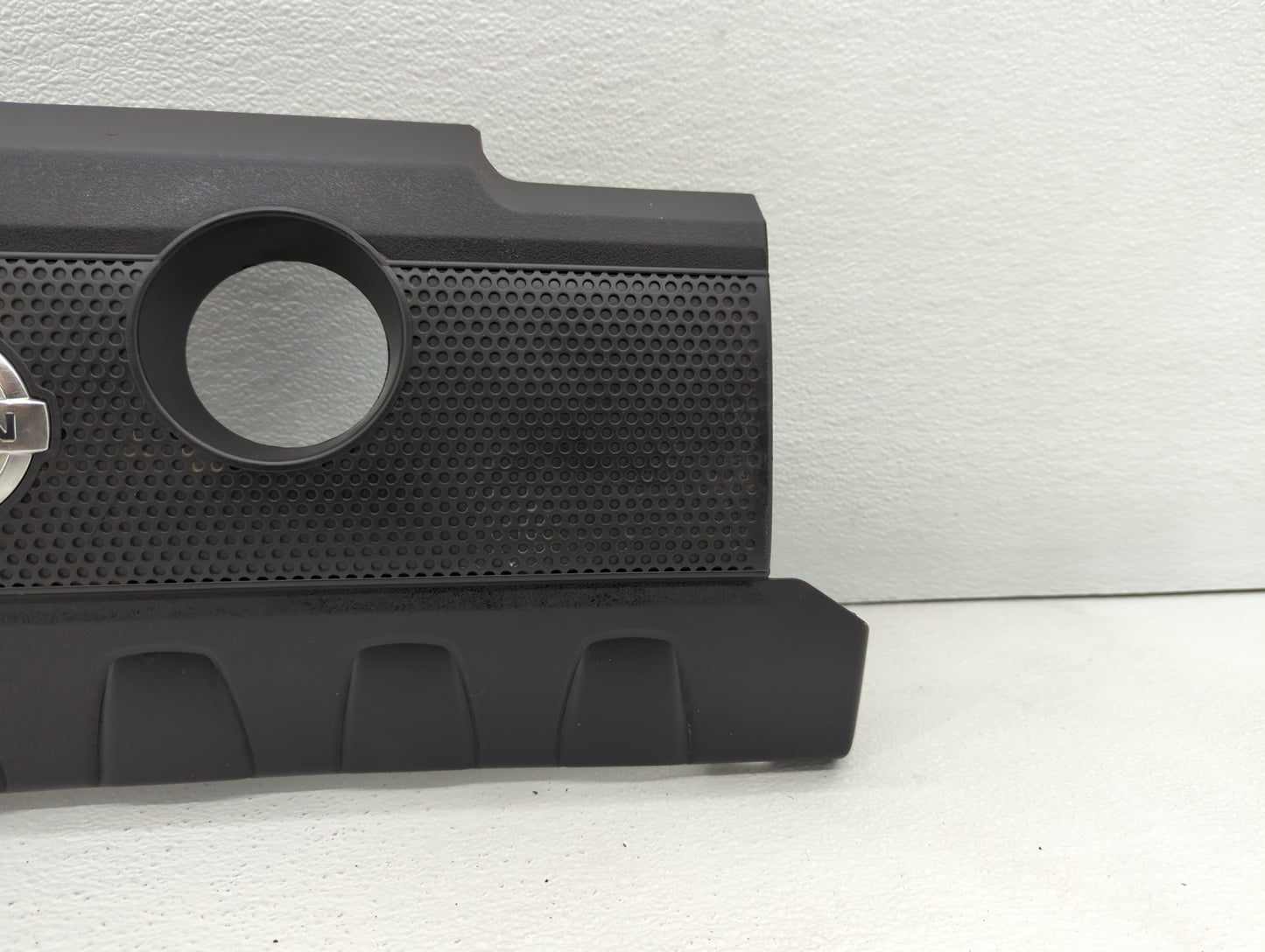 2015 Nissan Sentra Engine Cover - Oemusedautoparts1.com