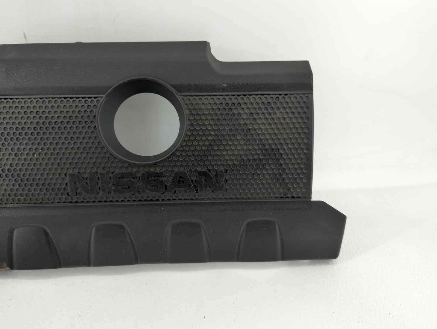 2015 Nissan Sentra Engine Cover - Oemusedautoparts1.com
