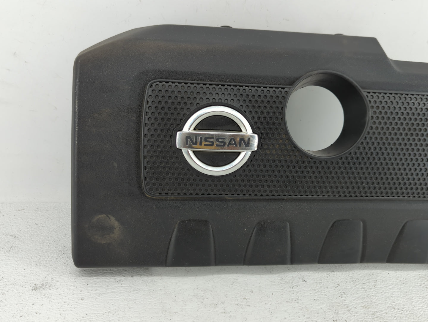 2015 Nissan Sentra Engine Cover - Oemusedautoparts1.com