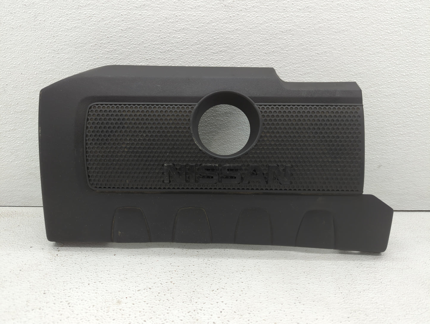 2015 Nissan Sentra Engine Cover - Oemusedautoparts1.com