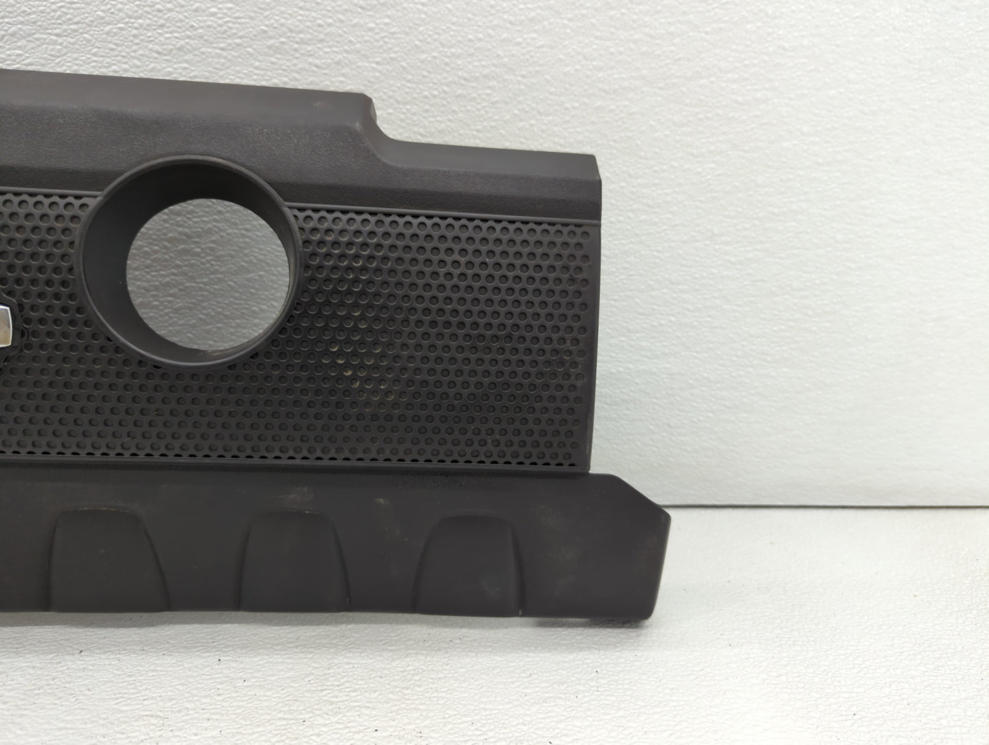 2015 Nissan Sentra Engine Cover - Oemusedautoparts1.com