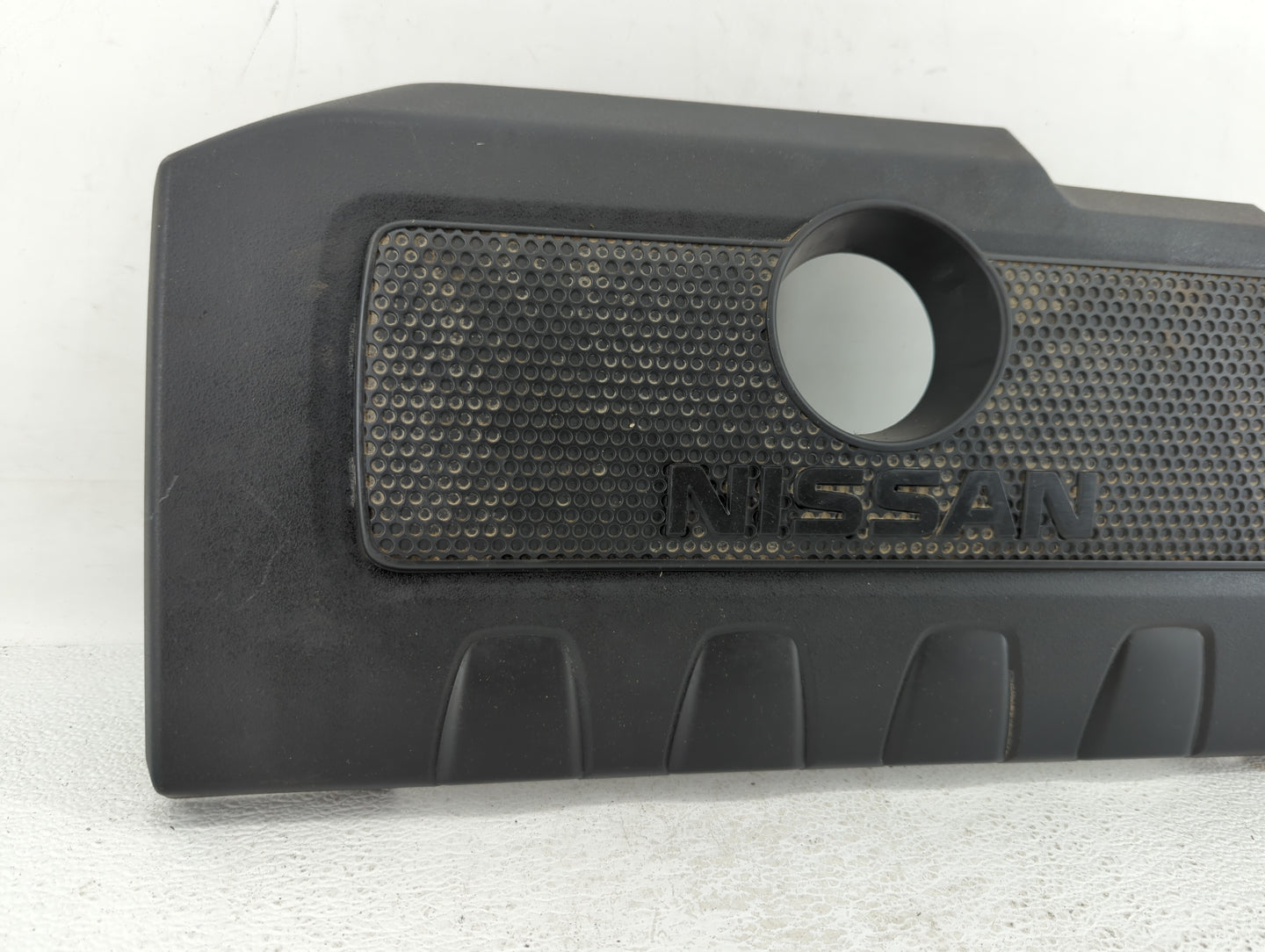 2015 Nissan Sentra Engine Cover - Oemusedautoparts1.com