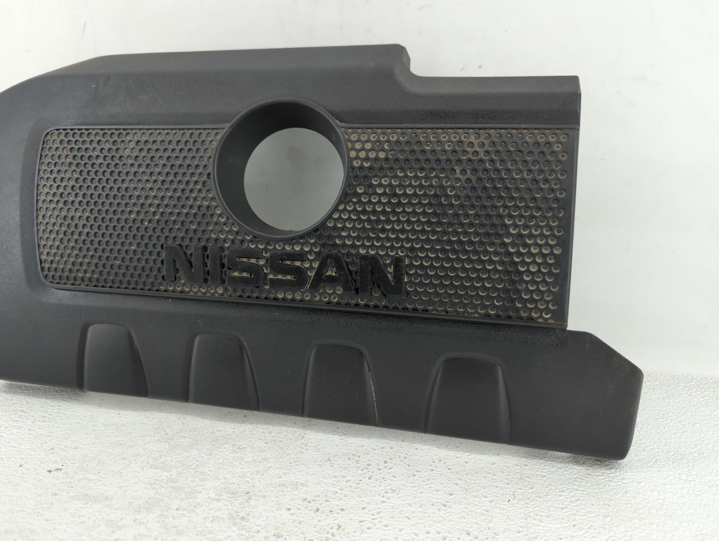 2015 Nissan Sentra Engine Cover - Oemusedautoparts1.com