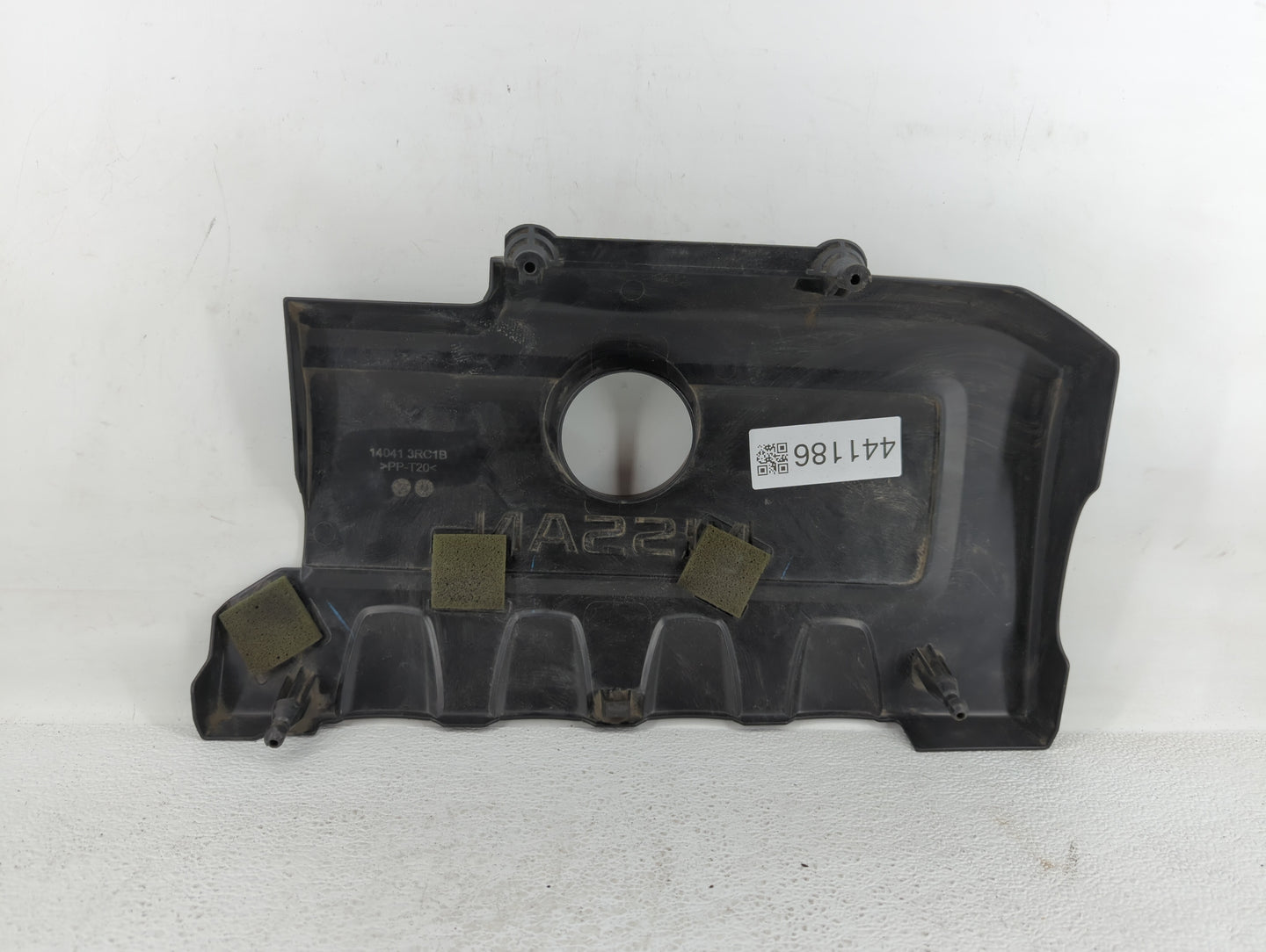 2015 Nissan Sentra Engine Cover - Oemusedautoparts1.com