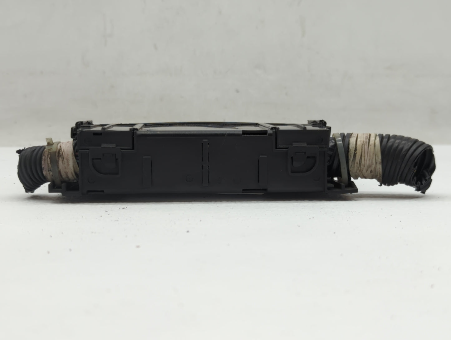 2013-2019 Nissan Sentra Fusebox Fuse Box Panel Relay Module P/N:24382 EW70B 284B7 3SG1C Fits OEM Used Auto Parts - Oemusedau