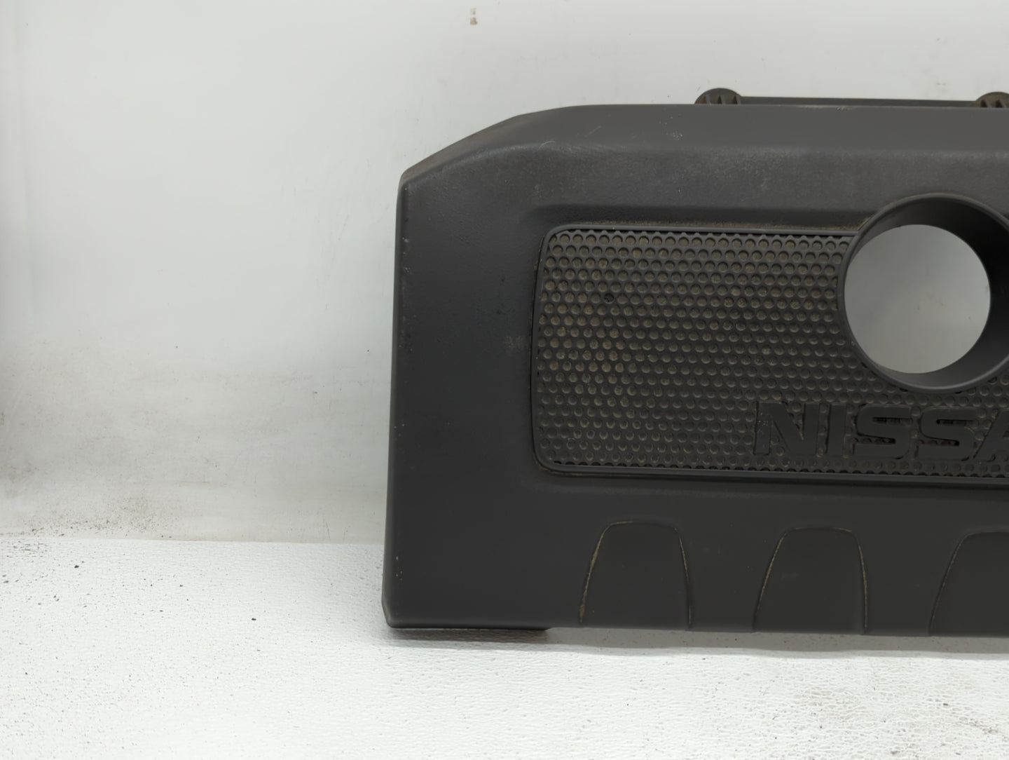 2015 Nissan Sentra Engine Cover - Oemusedautoparts1.com
